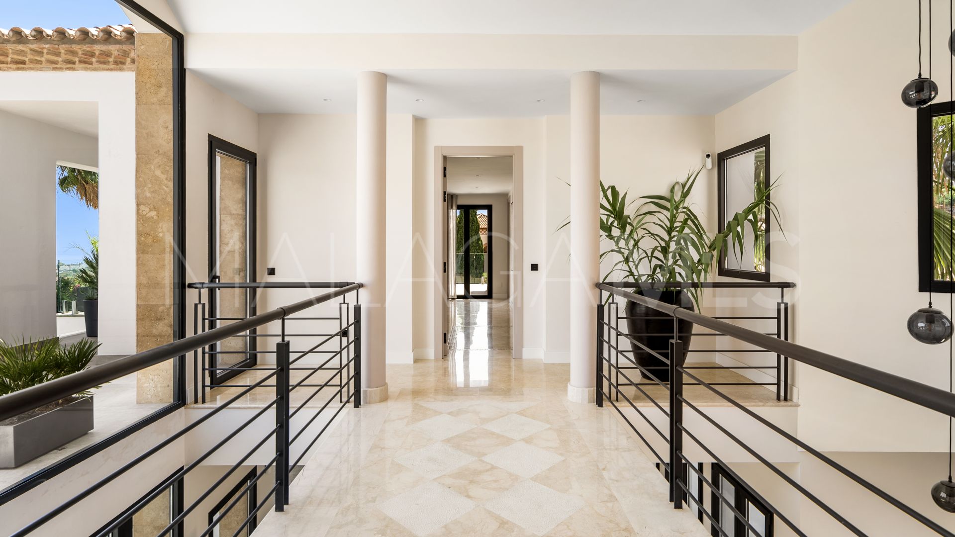 6 bedrooms villa for sale in Los Flamingos