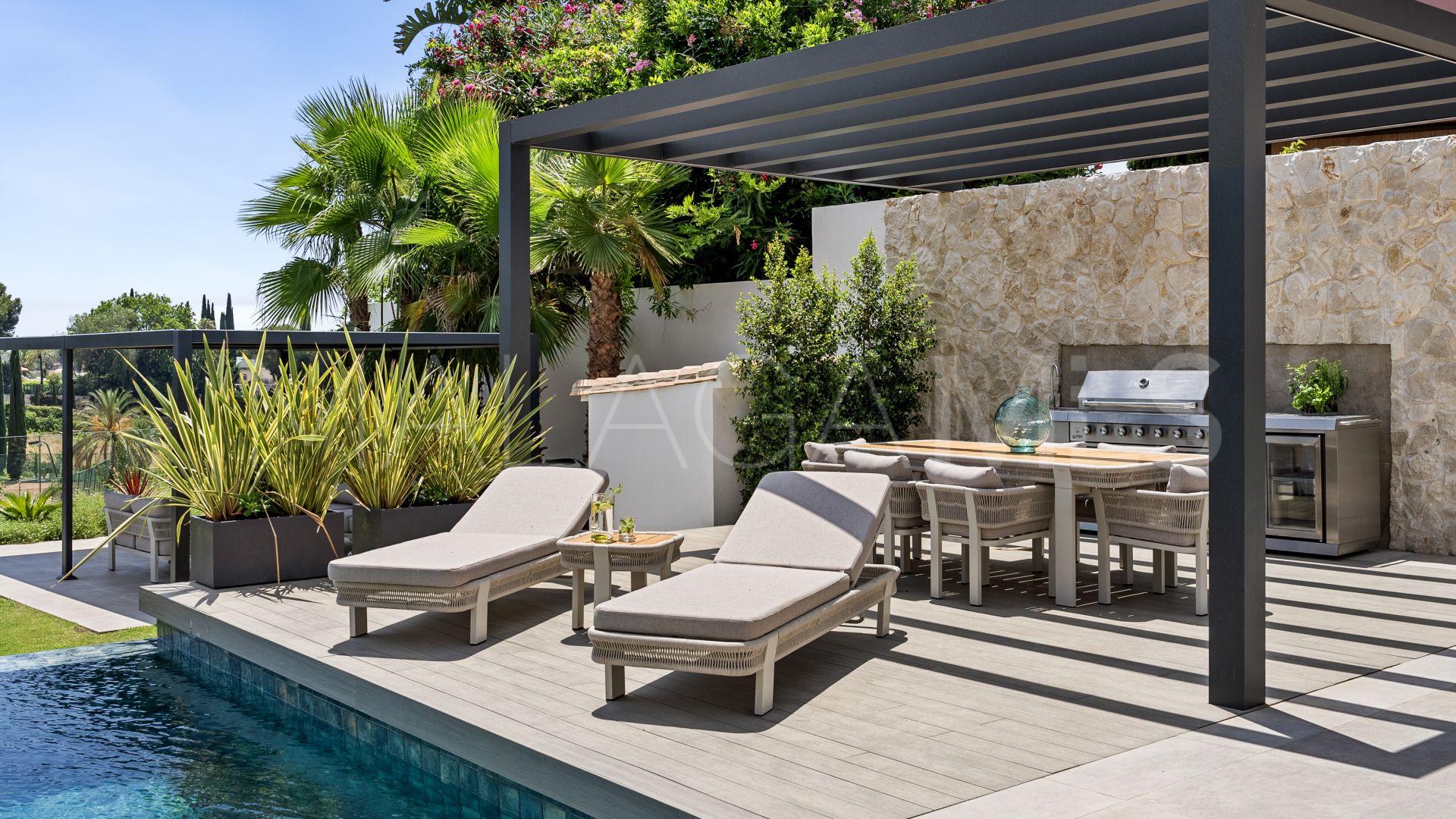 6 bedrooms villa for sale in Los Flamingos