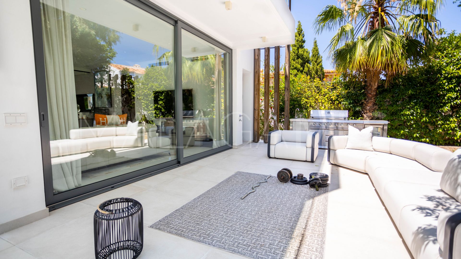 Villa for sale in Arboleda