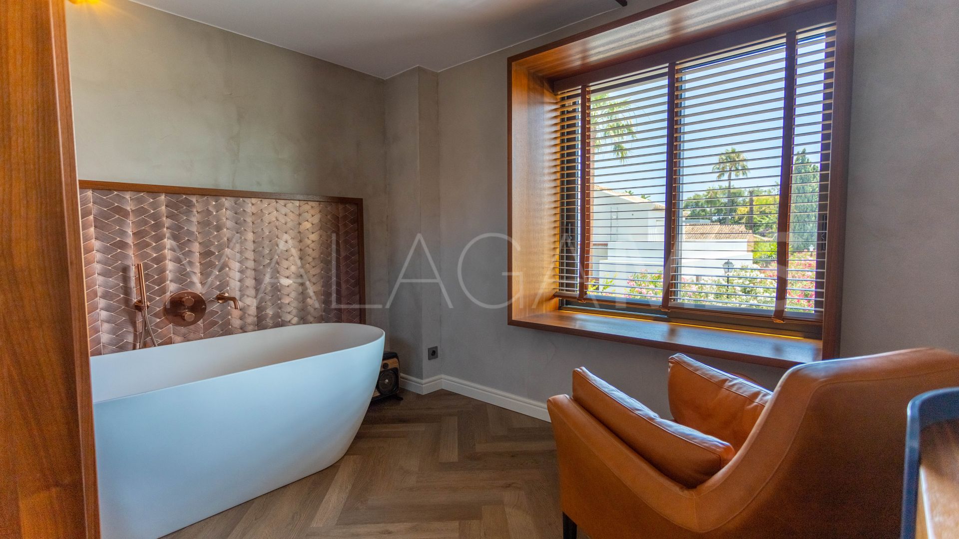 Villa for sale in El Paraiso