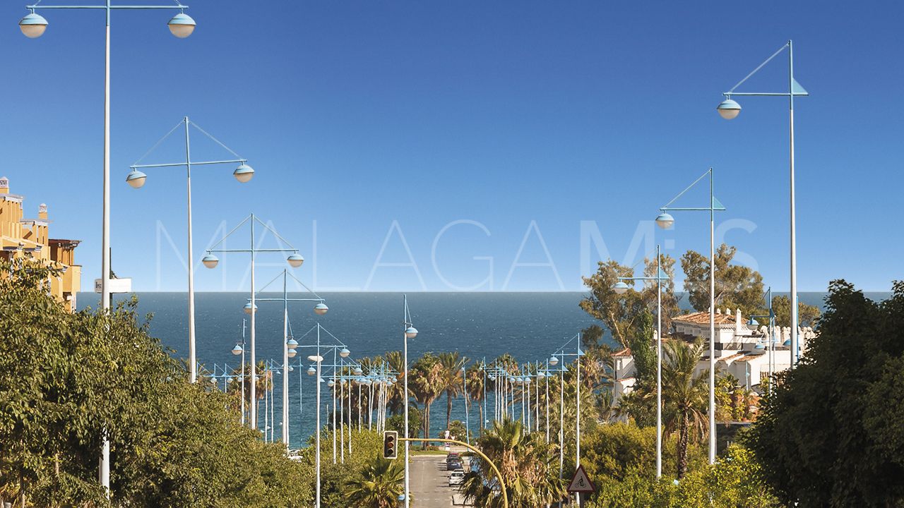 For sale 2 bedrooms apartment in San Pedro de Alcantara