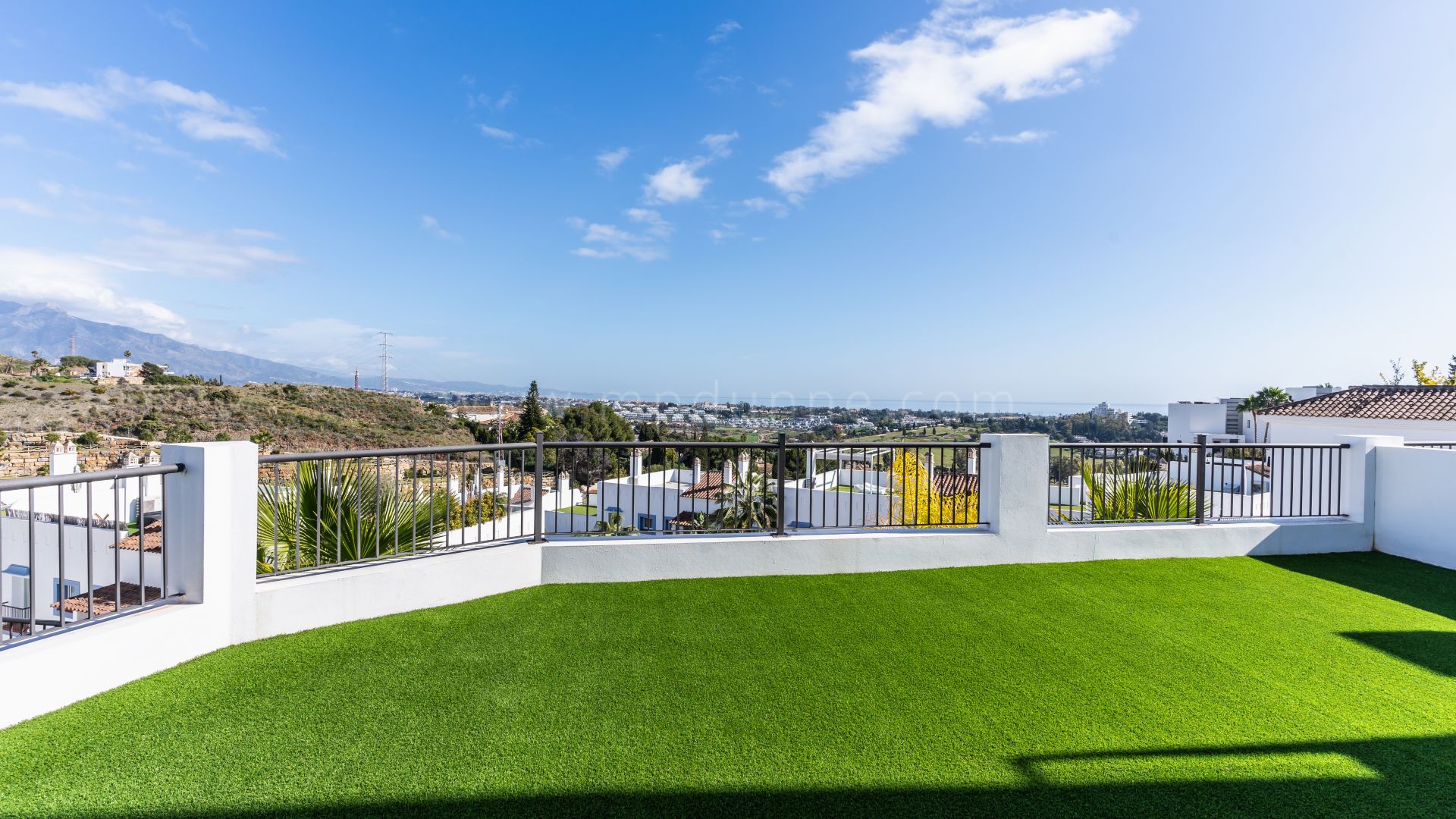 Nouvel appartement de trois chambres, Paraiso Pueblo Vue panoramique sur la mer