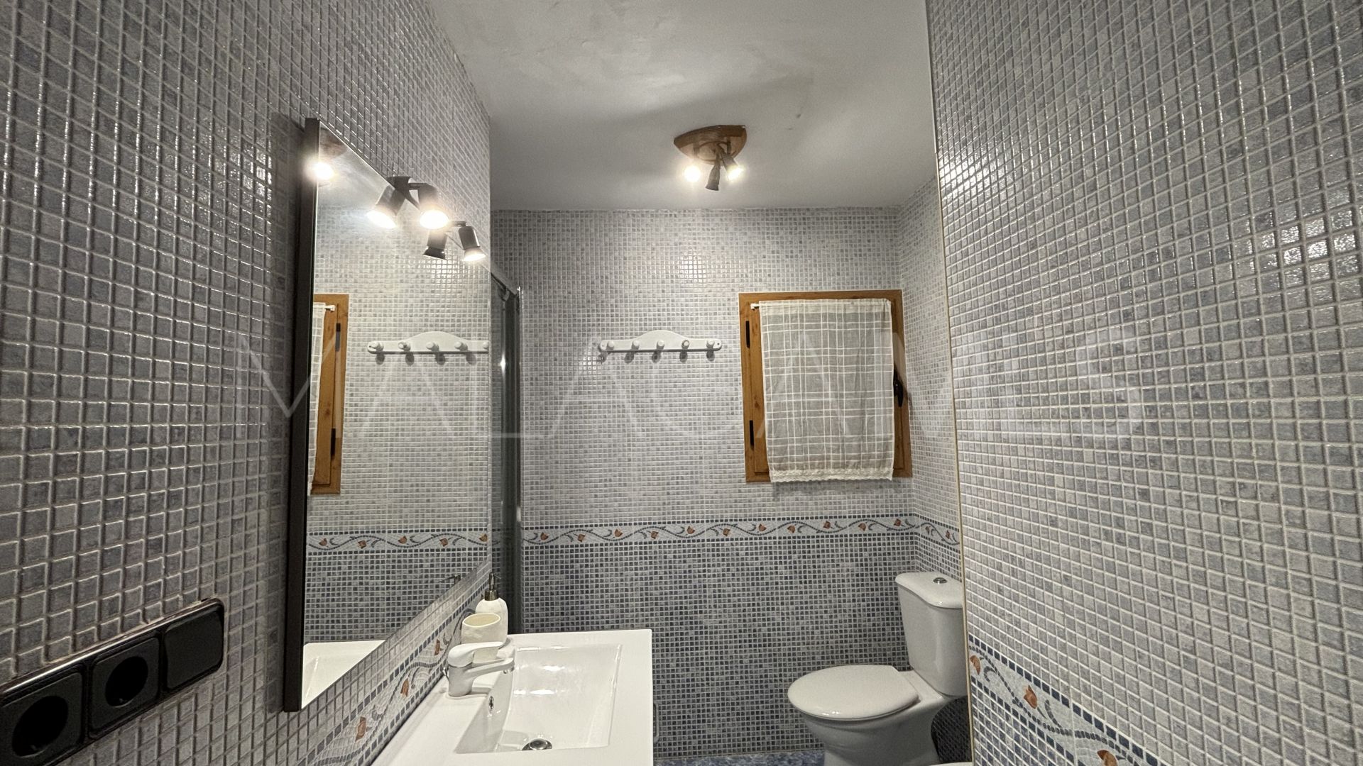 Villa jumelée for sale in Balcones de Sierra Blanca