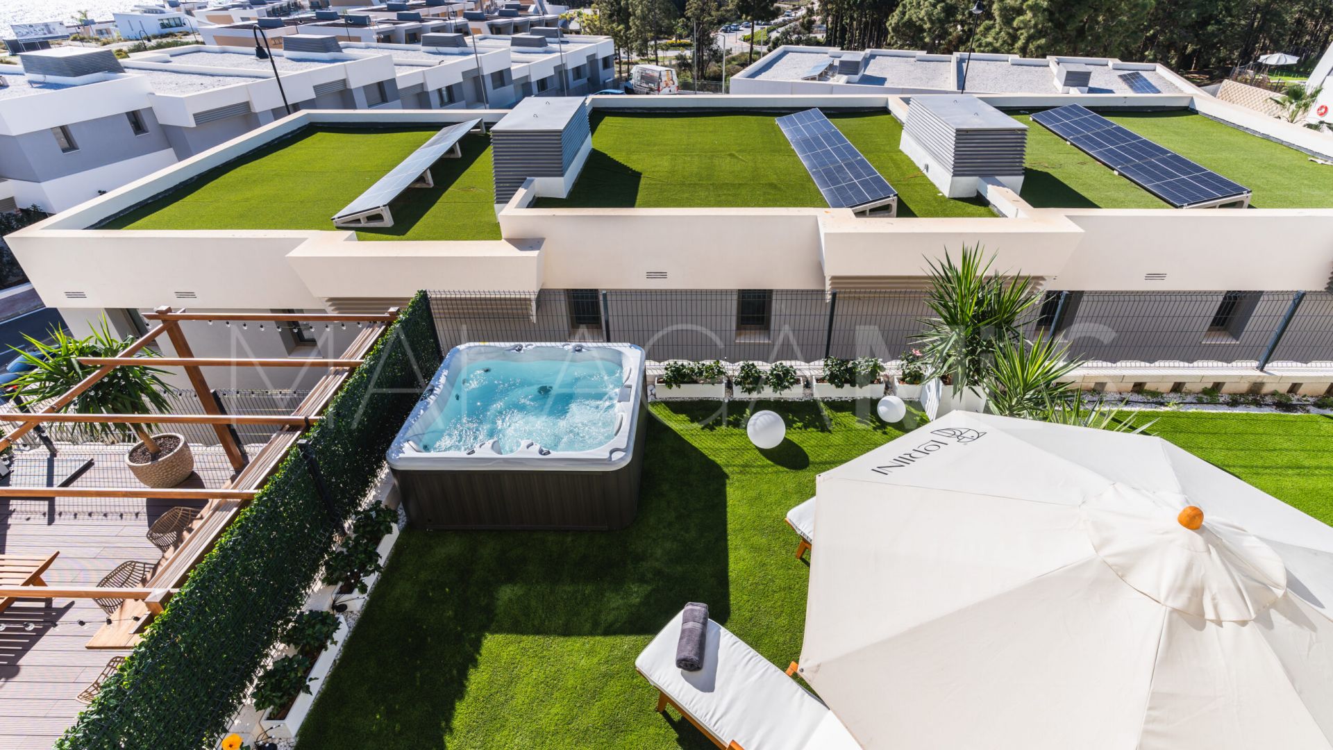 Radhus for sale in Balcones del Chaparral