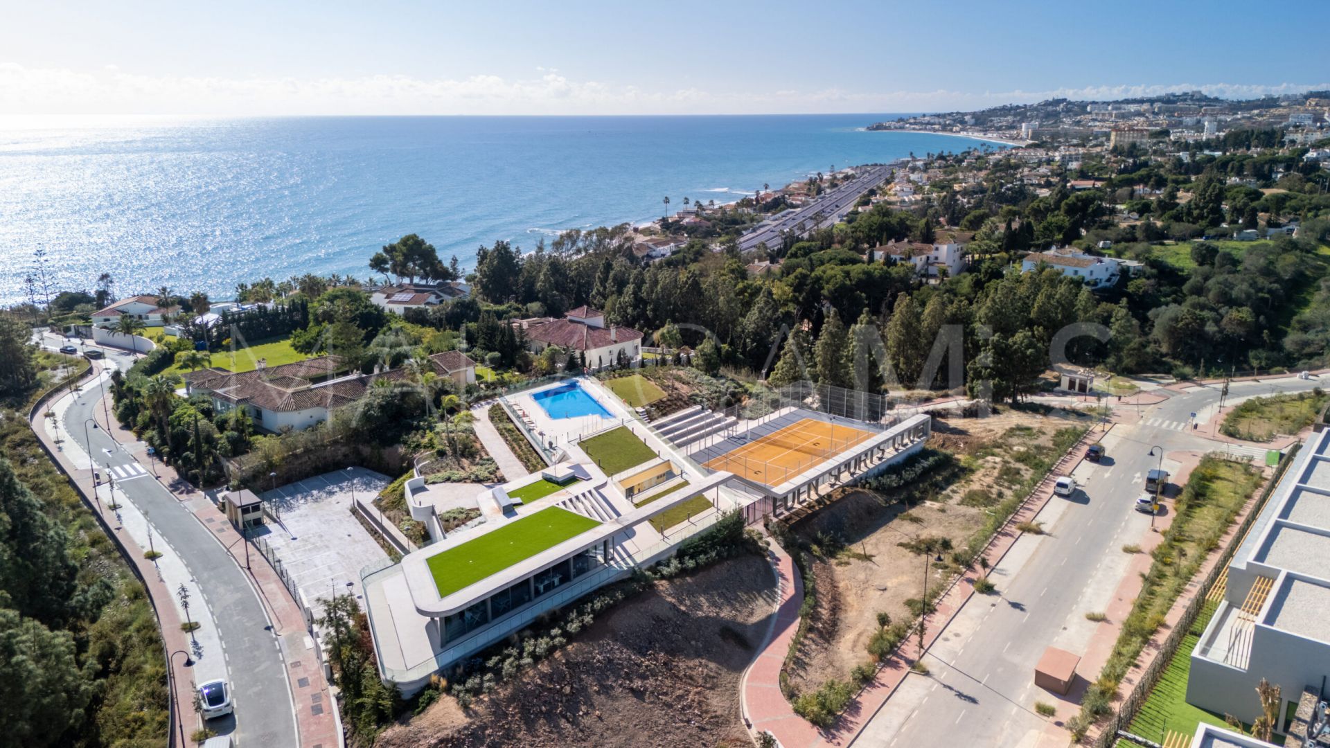 Radhus for sale in Balcones del Chaparral