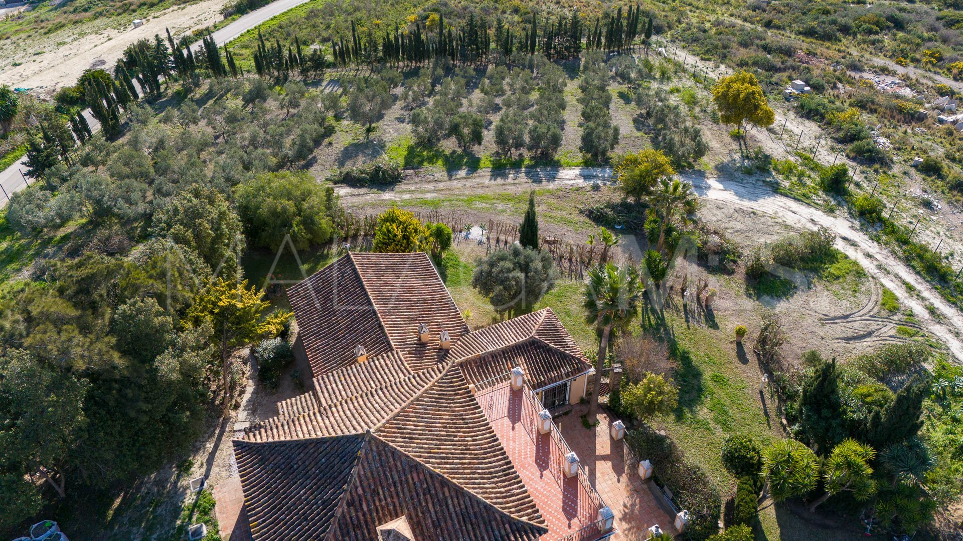 Villa for sale in Manilva