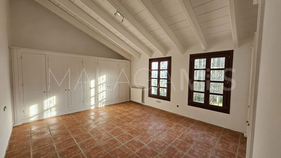 Villa for sale in Manilva
