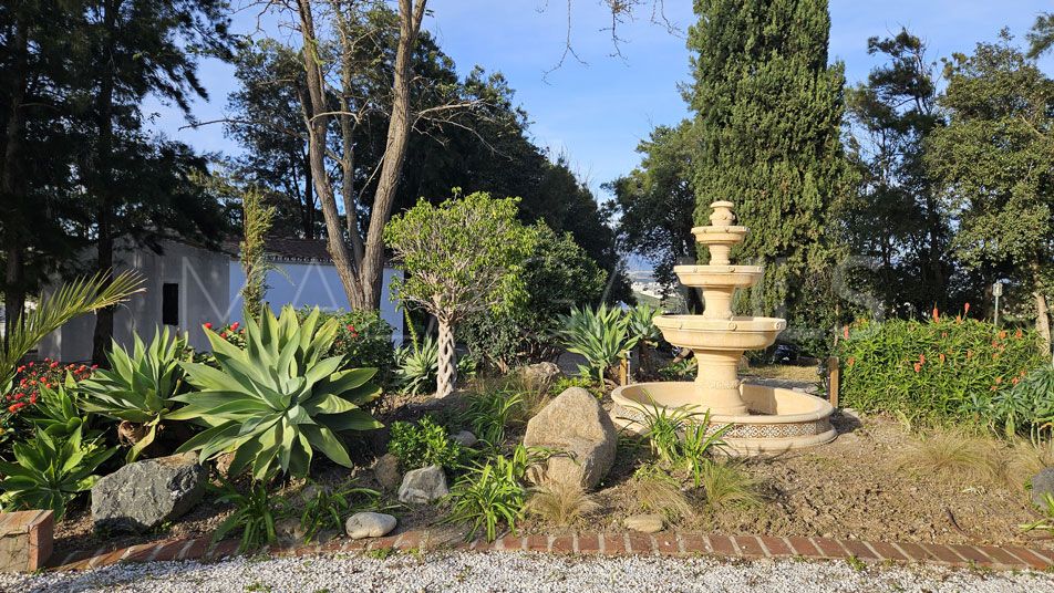 Villa for sale in Manilva