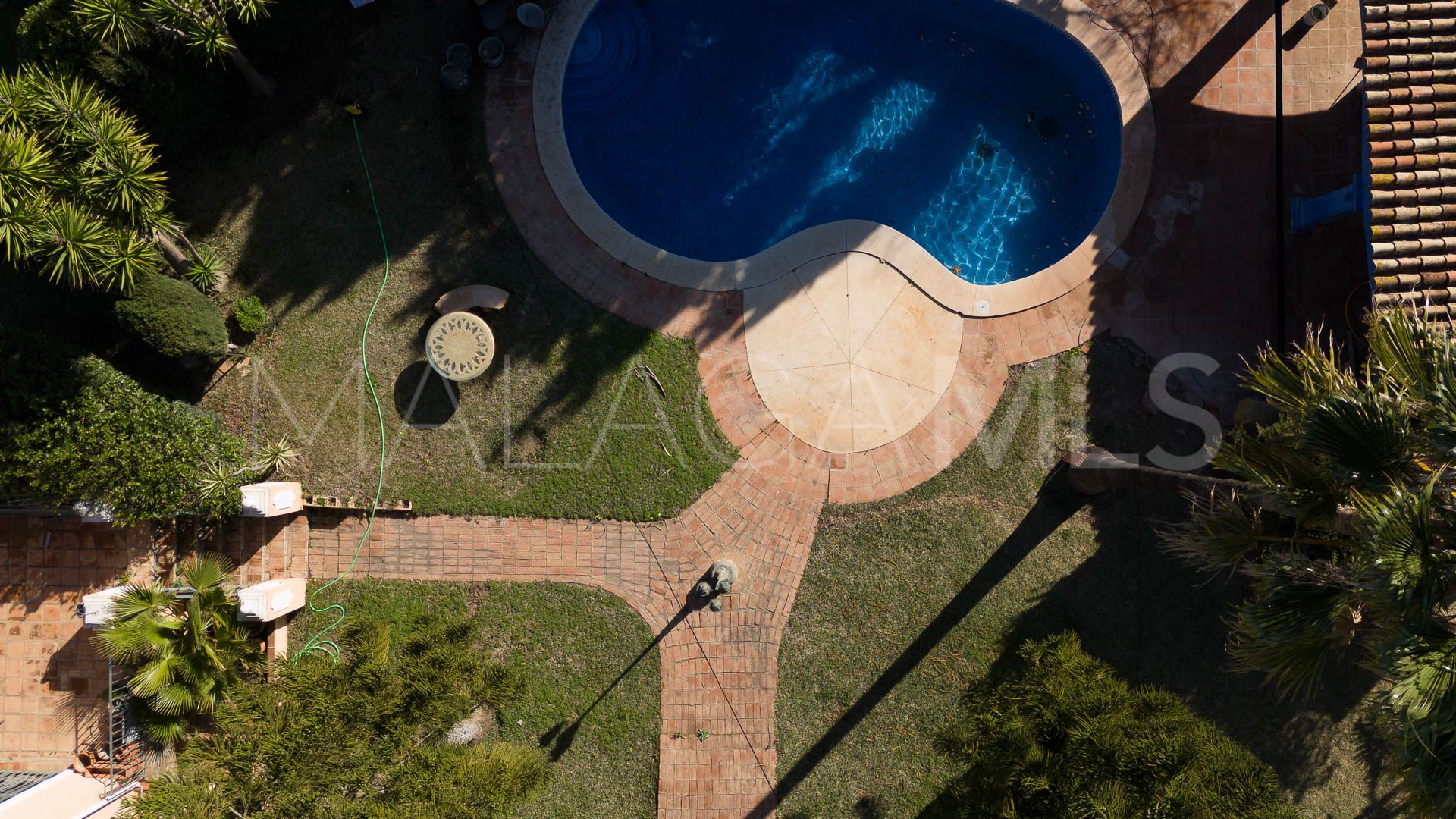 Villa for sale in Manilva
