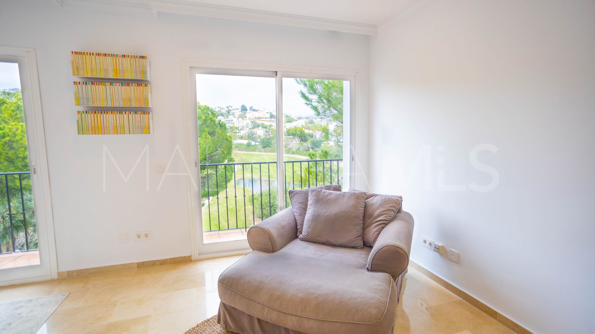 La Quinta, adosado for sale with 4 bedrooms