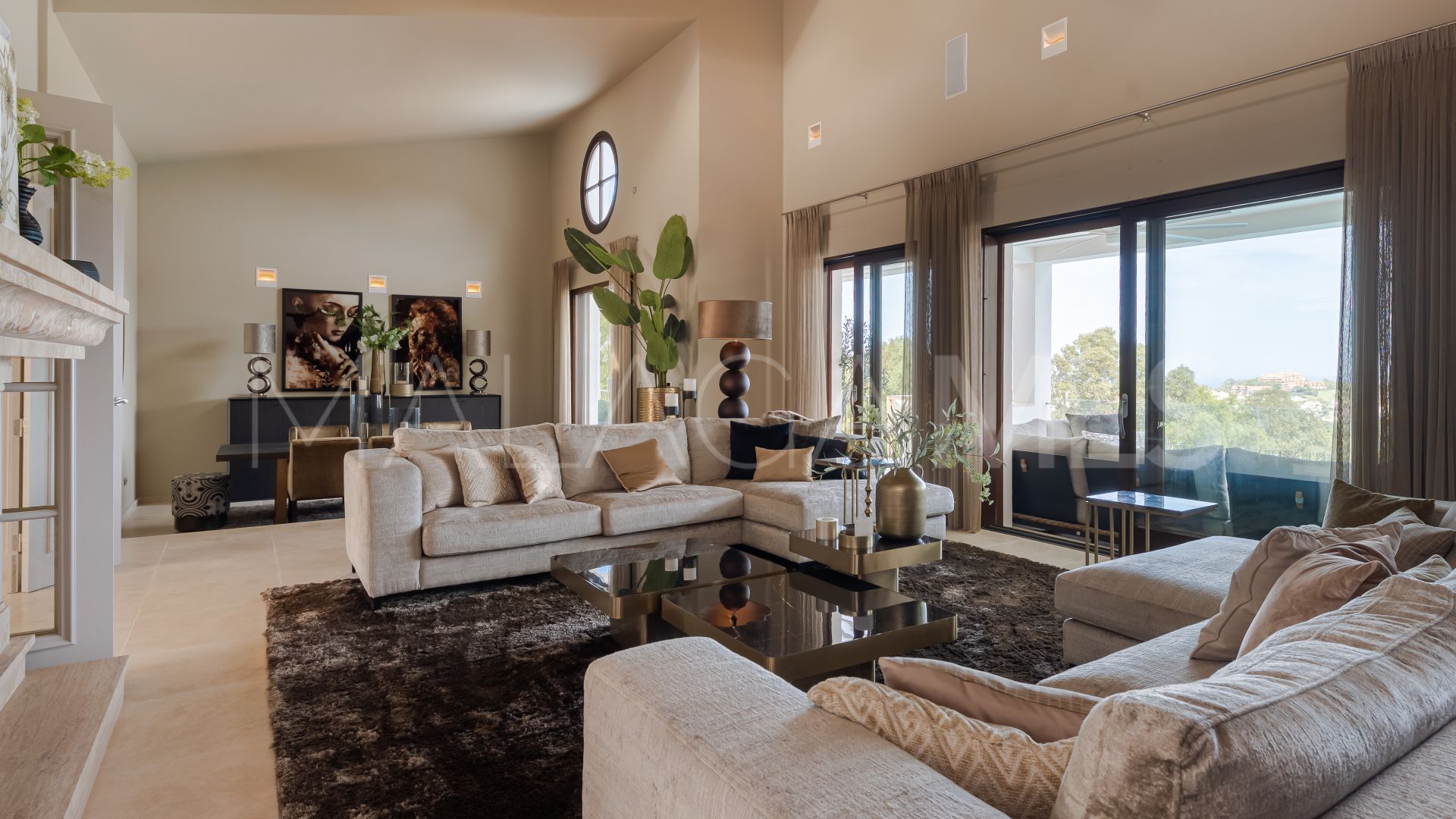 Villa for sale in El Herrojo