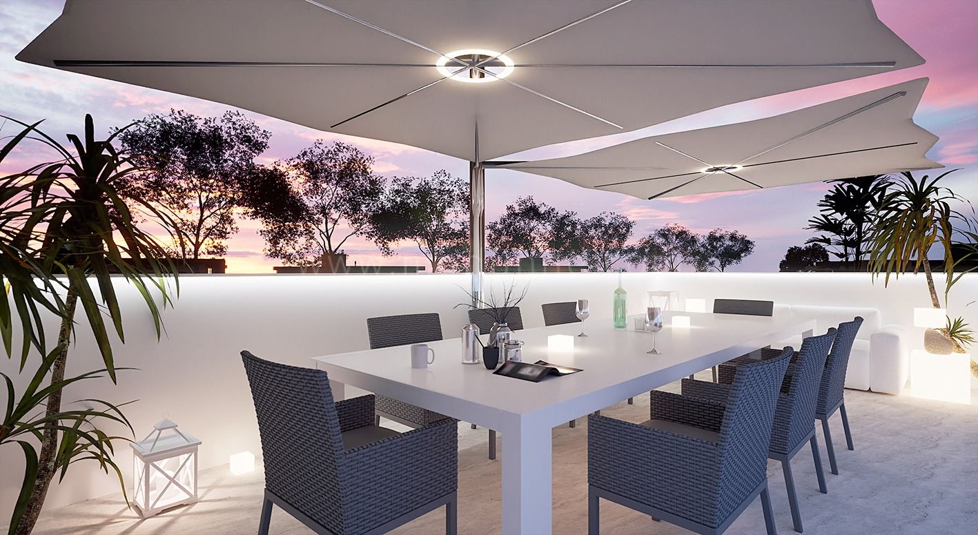 Sanierungsobjekt: Stadthaus mit Großem Potenzial in der Nähe von Puerto Banús, Marbella