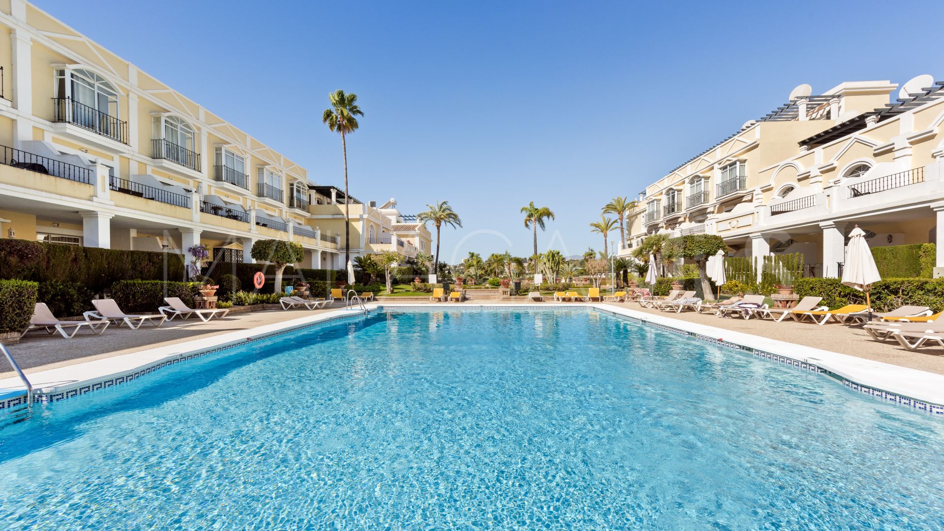 Apartment with 3 bedrooms for sale in Aloha Gardens