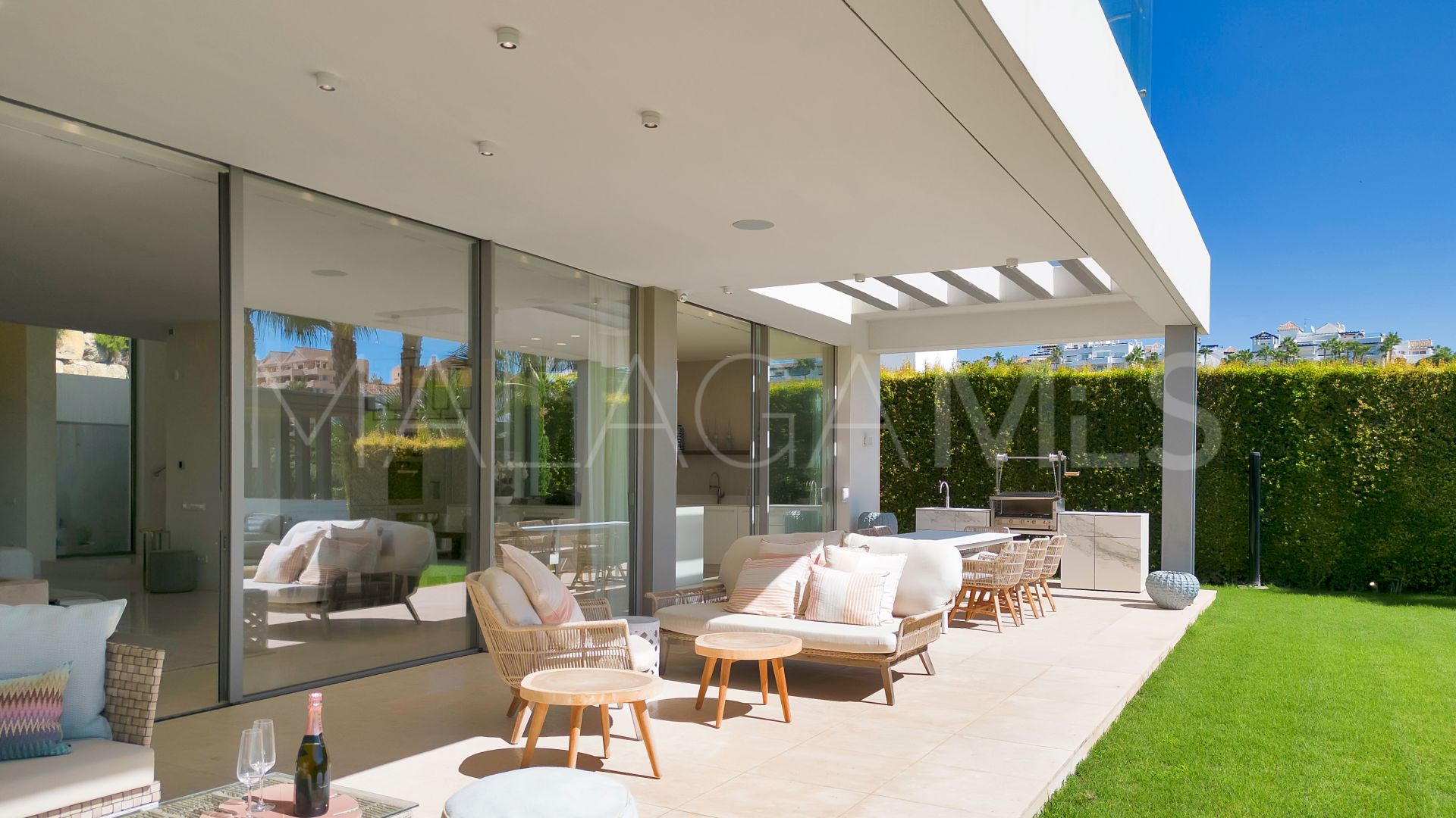 Villa for sale in Capanes Sur