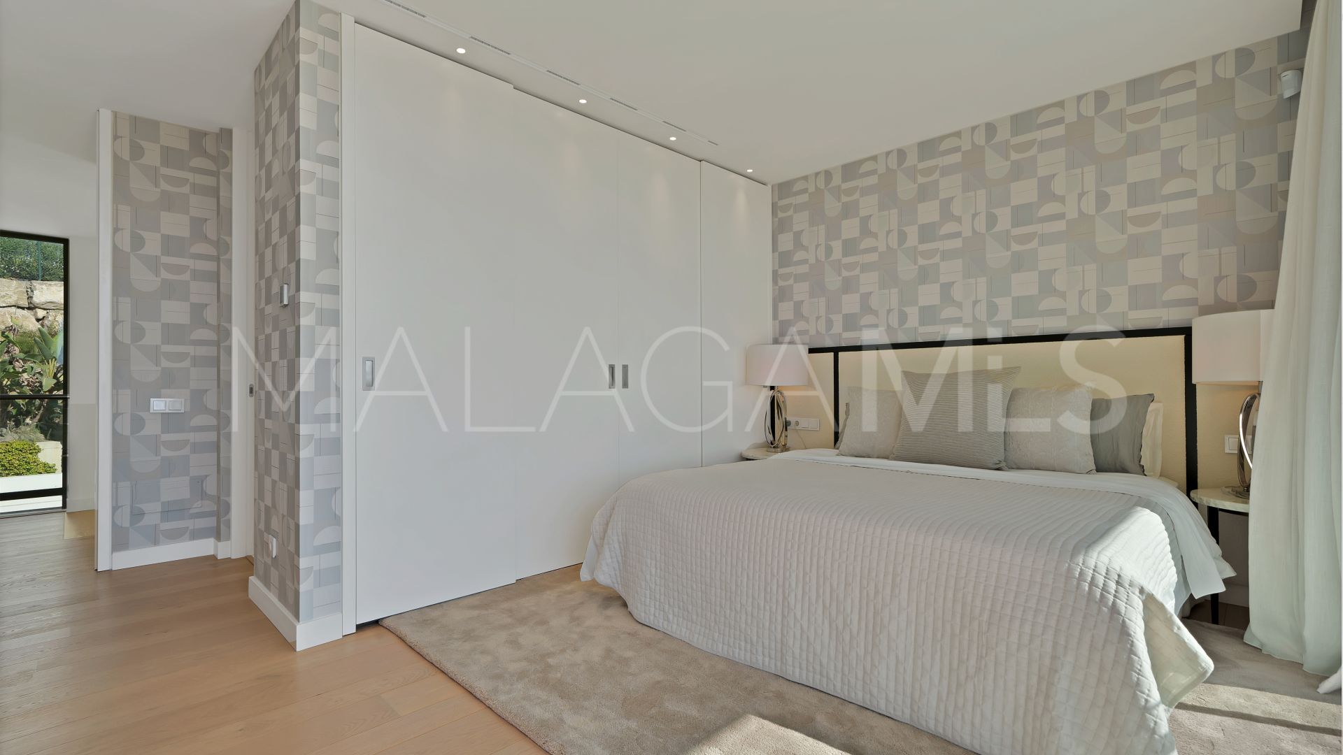 Villa for sale in Capanes Sur