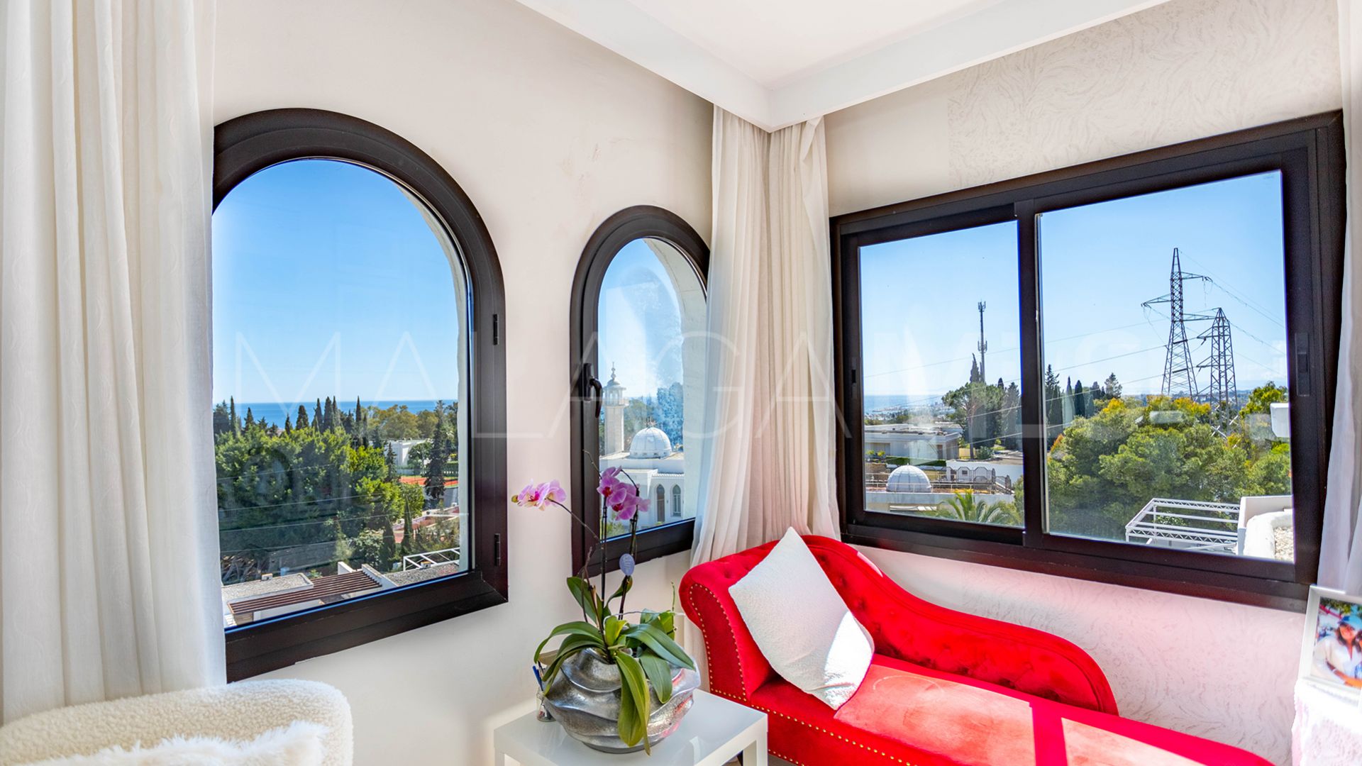Ático for sale in Coto Real with 3 bedrooms