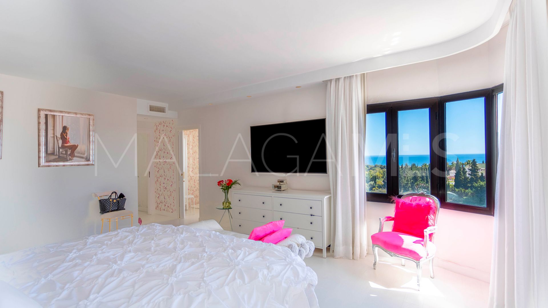 Ático for sale in Coto Real with 3 bedrooms