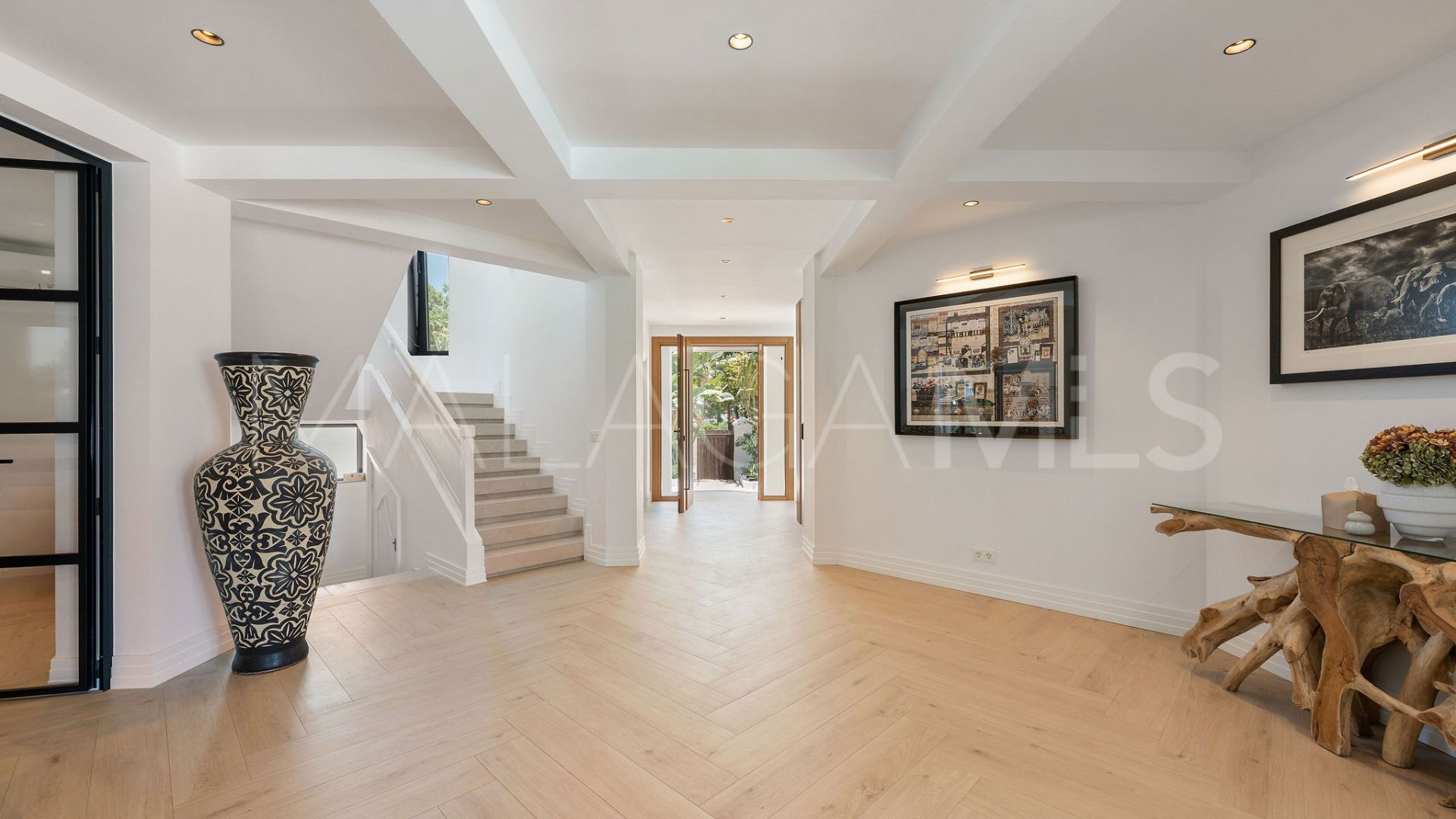 Villa for sale in Bel Air