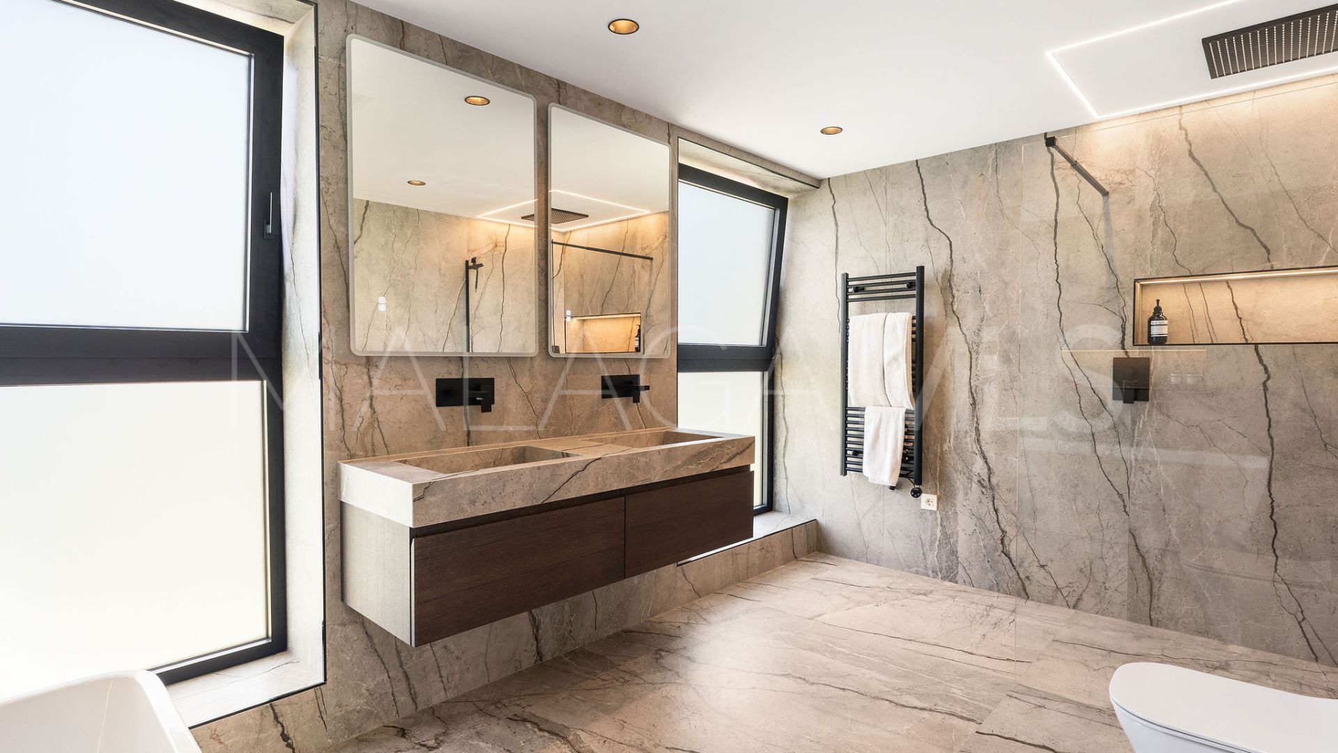 Villa for sale in Bel Air