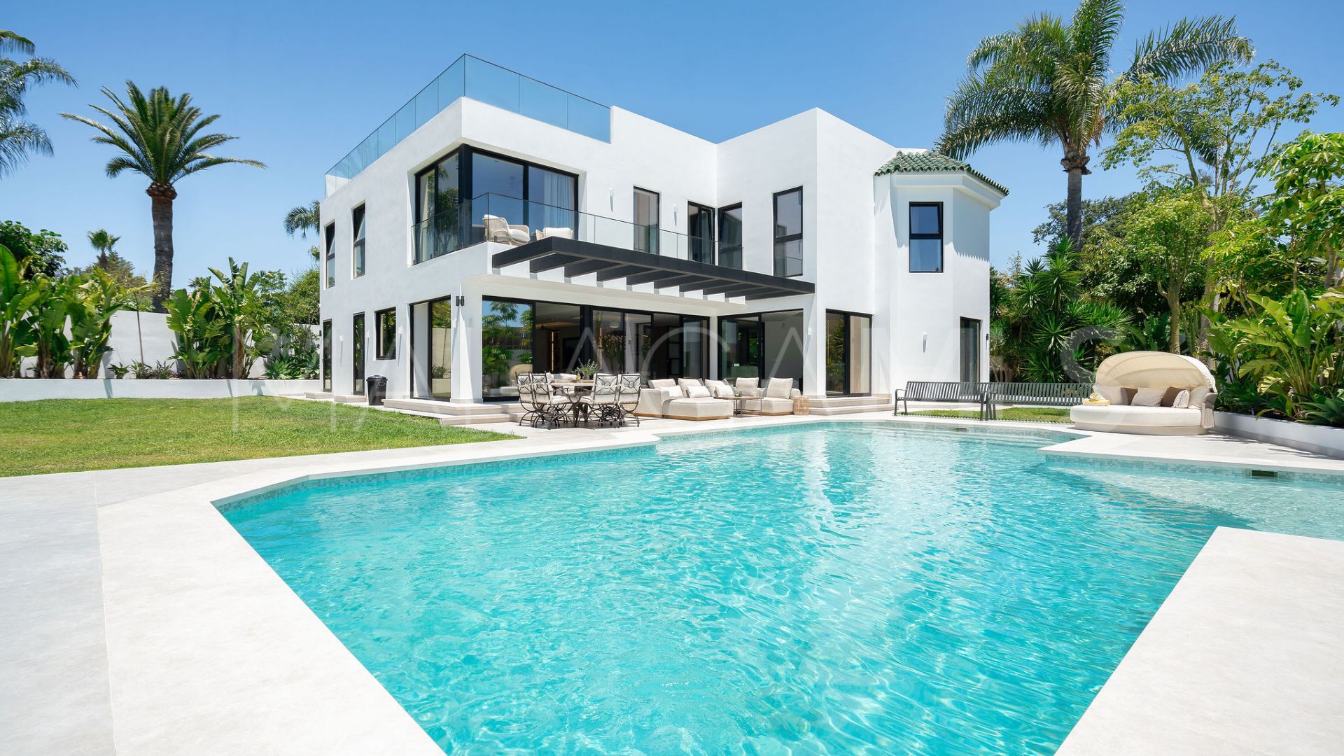 Villa for sale in Bel Air