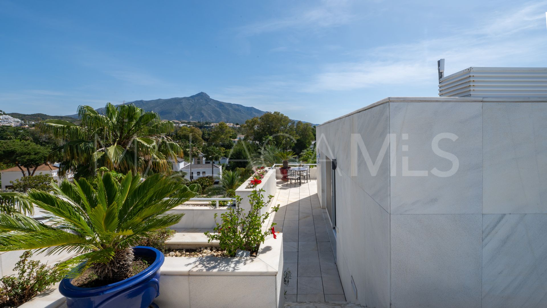 Zweistöckiges penthouse for sale in Los Granados Golf