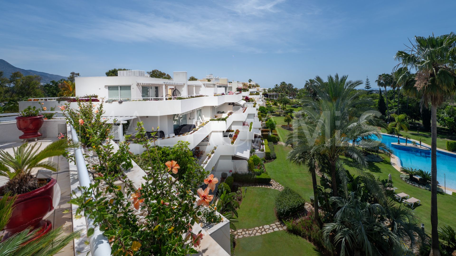 Zweistöckiges penthouse for sale in Los Granados Golf