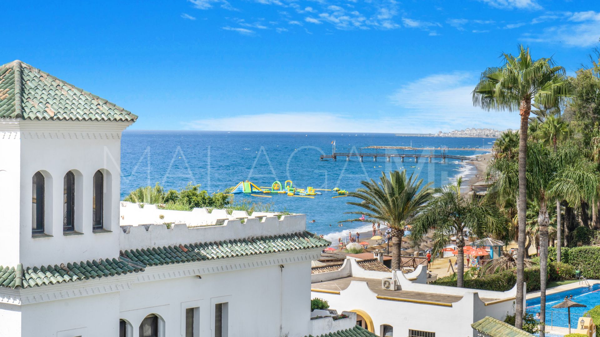 For sale Marbellamar town house with 4 bedrooms