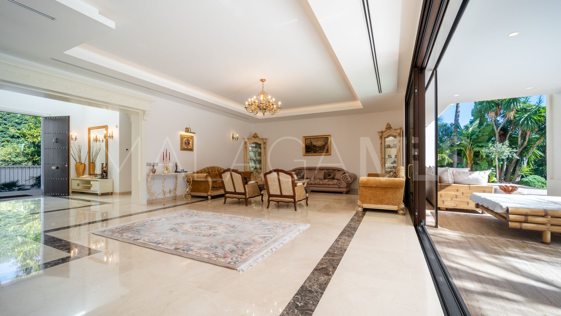 Villa for sale in Casasola