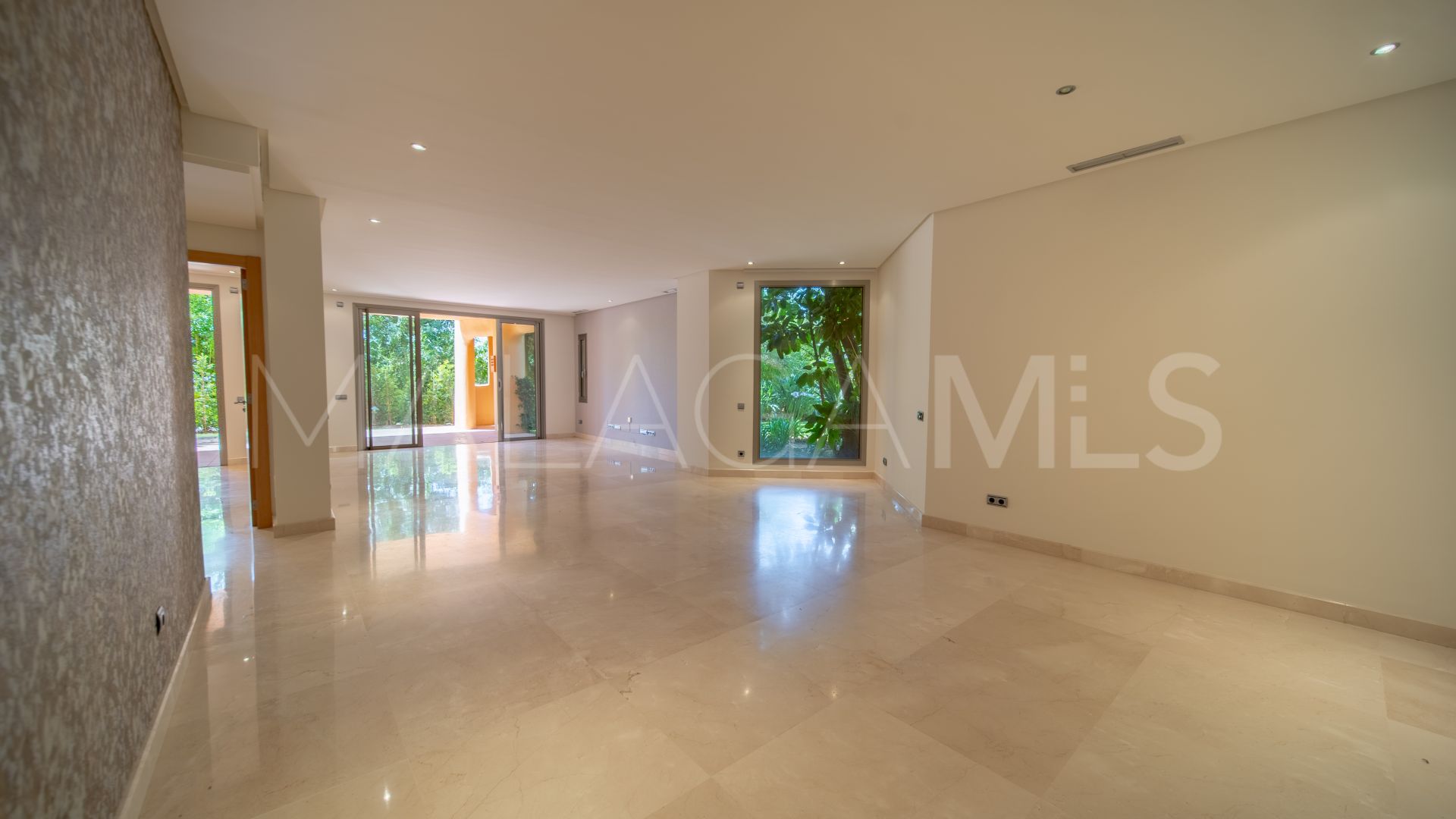 Mansion Club, apartamento with 2 bedrooms for sale