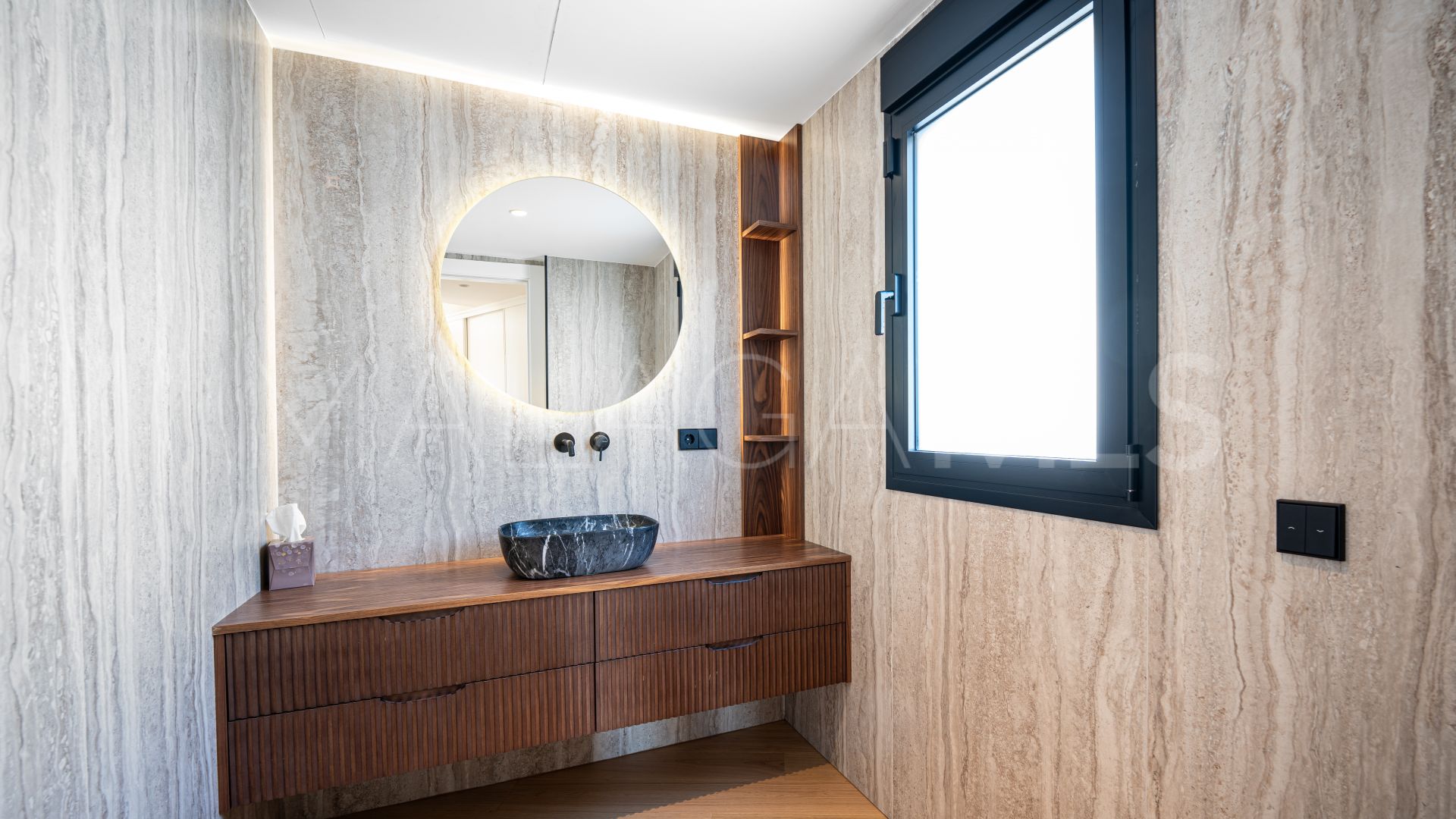 Villa for sale in Nagüeles