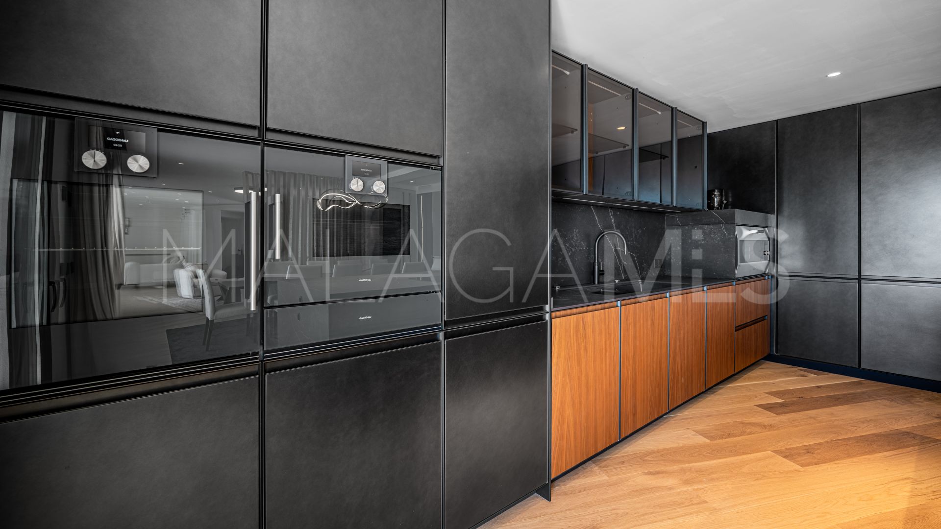 Villa for sale in Nagüeles