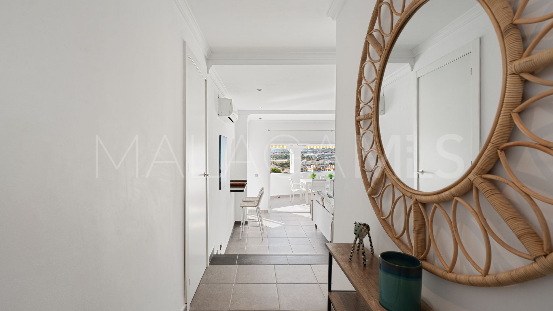 Semi detached villa in Nueva Andalucia for sale