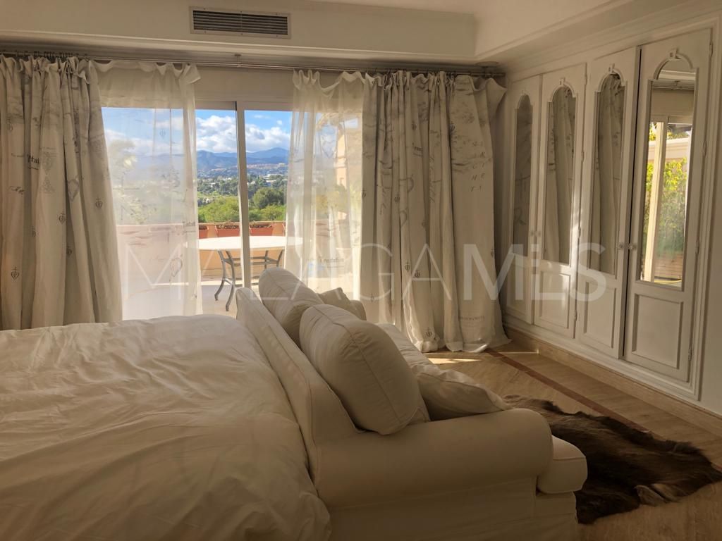 For sale Lomas de Sierra Blanca duplex with 3 bedrooms