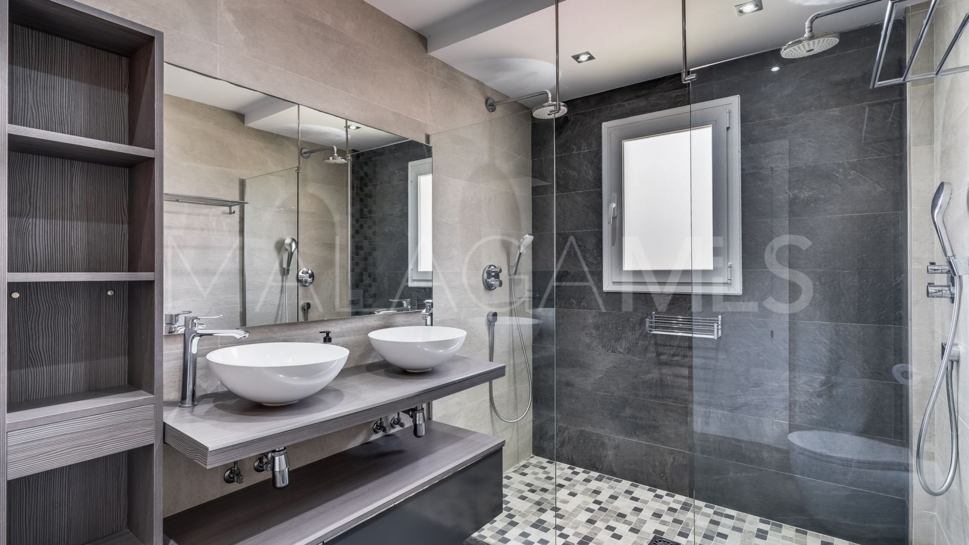 3 bedrooms duplex penthouse for sale in Marbella - Puerto Banus