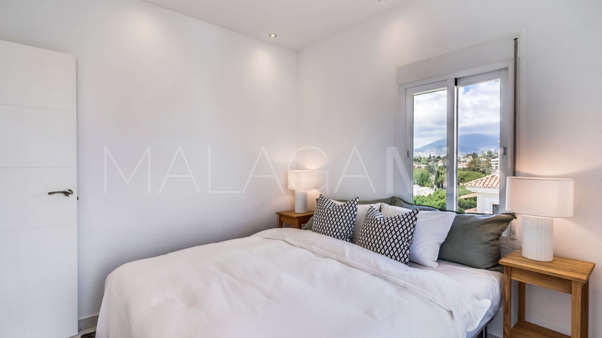 3 bedrooms duplex penthouse for sale in Marbella - Puerto Banus