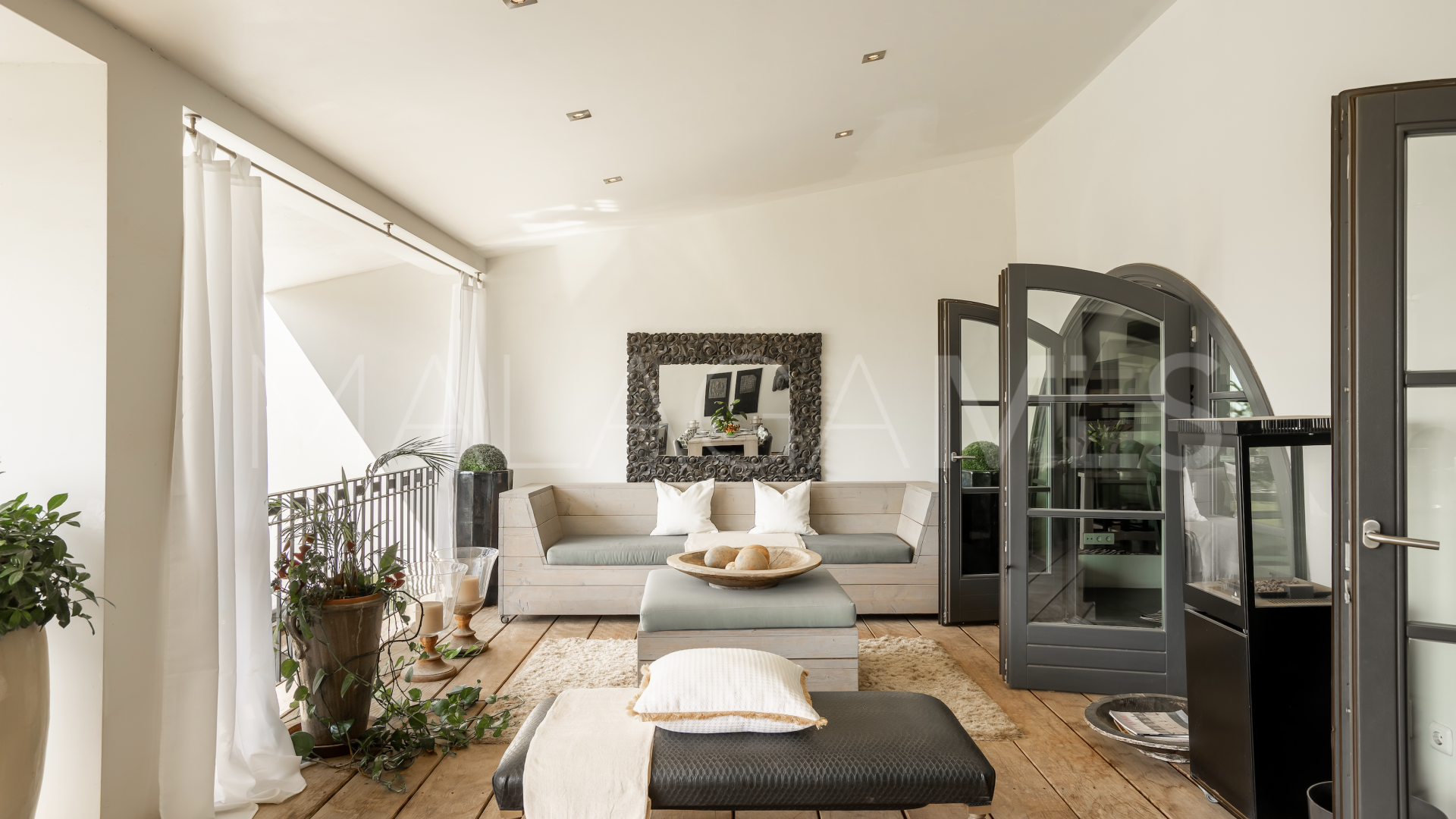 Villa for sale in Paraiso Alto