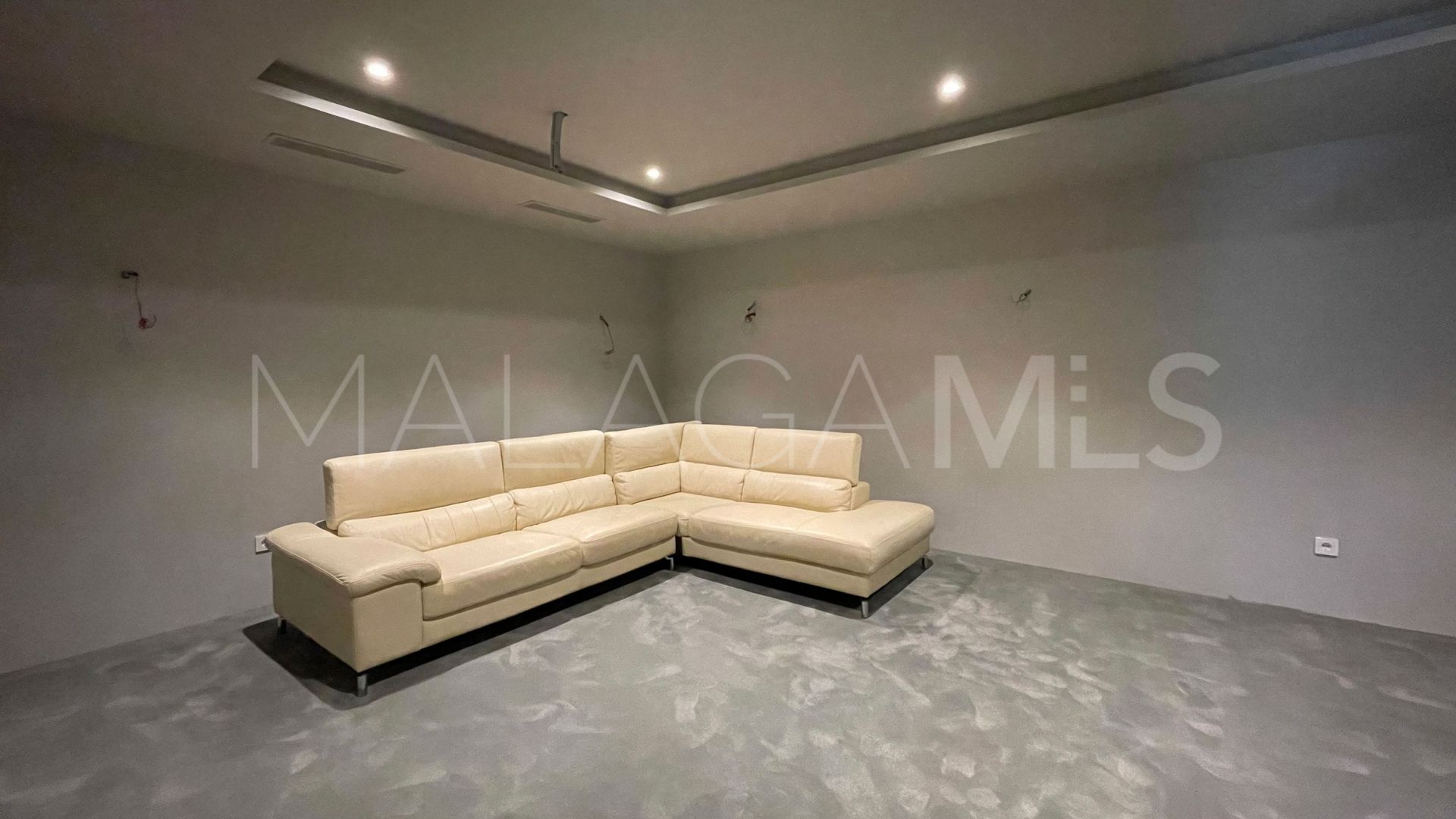 Villa for sale in La Carolina