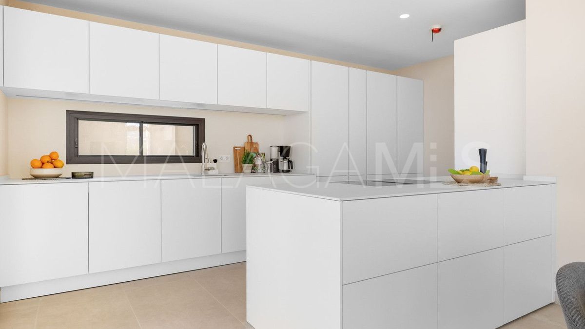 Villa for sale in Marbella City