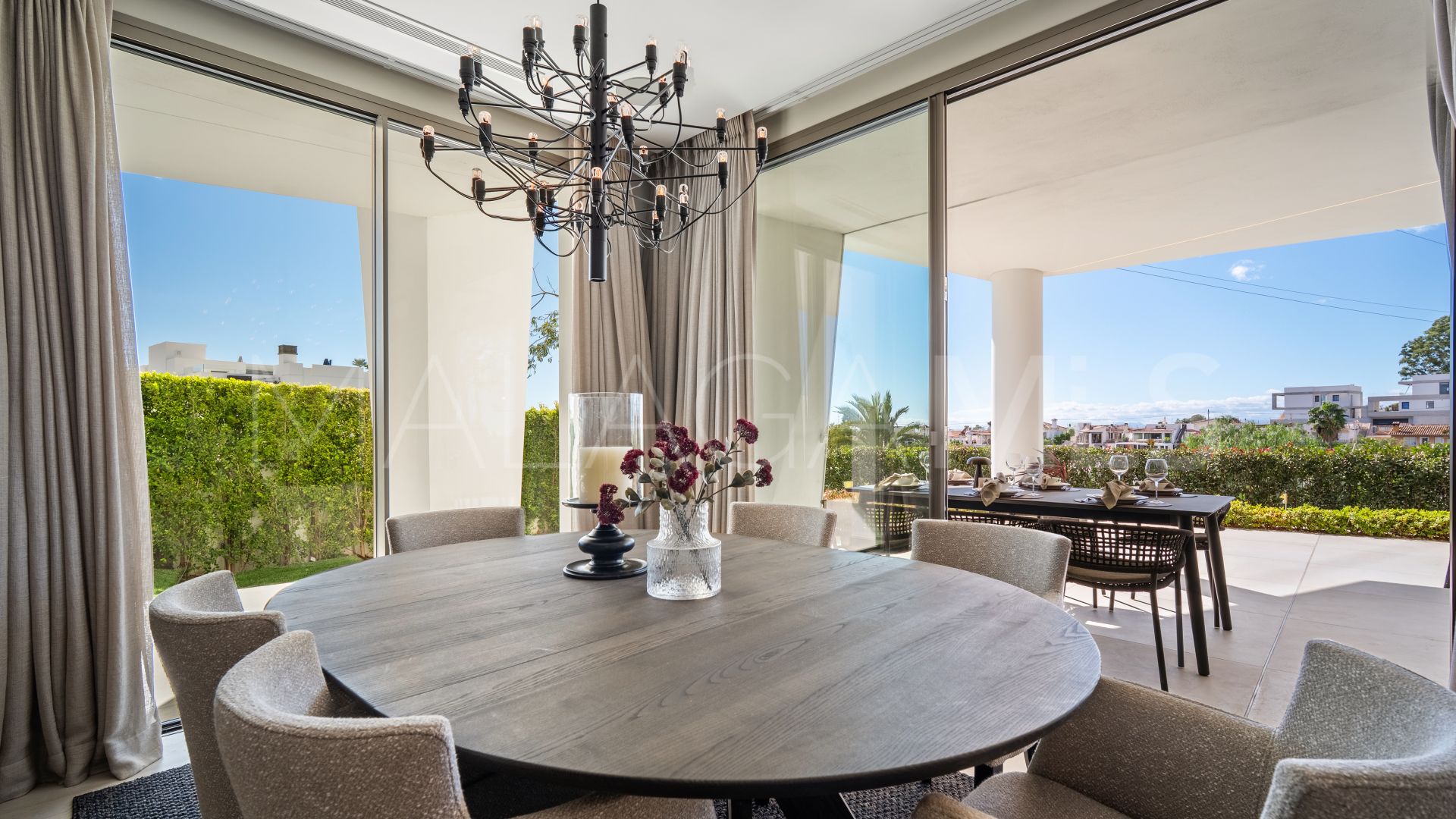 Parvilla for sale in Nueva Andalucia