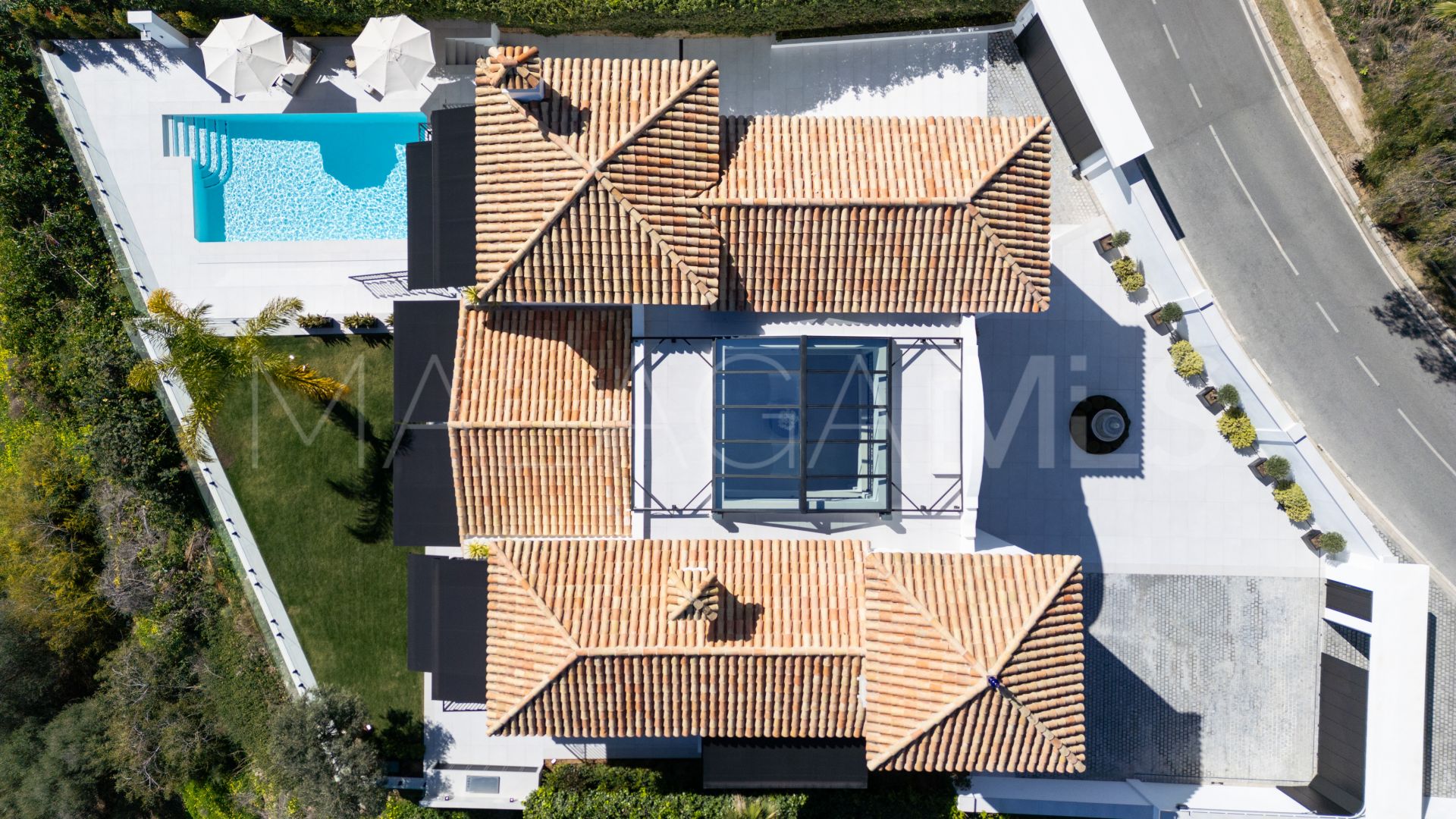 Villa for sale in Monte Halcones