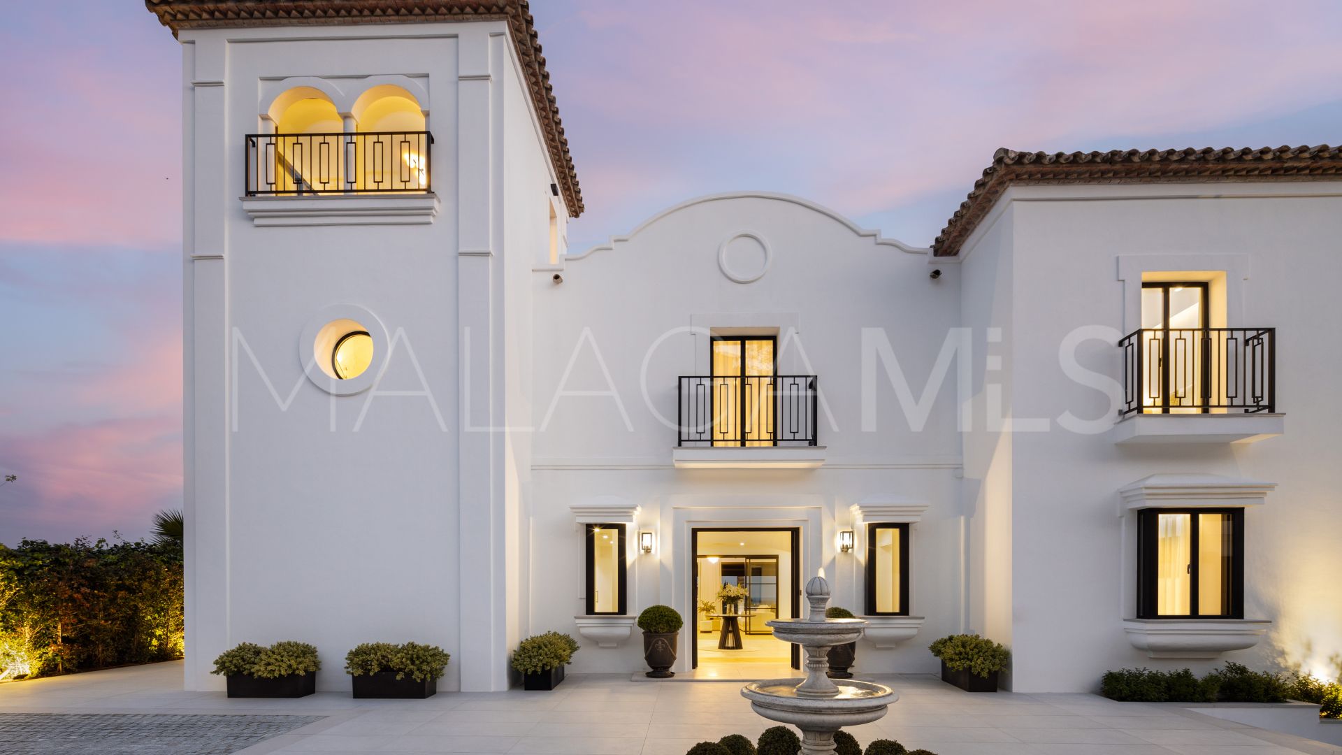 Villa for sale in Monte Halcones