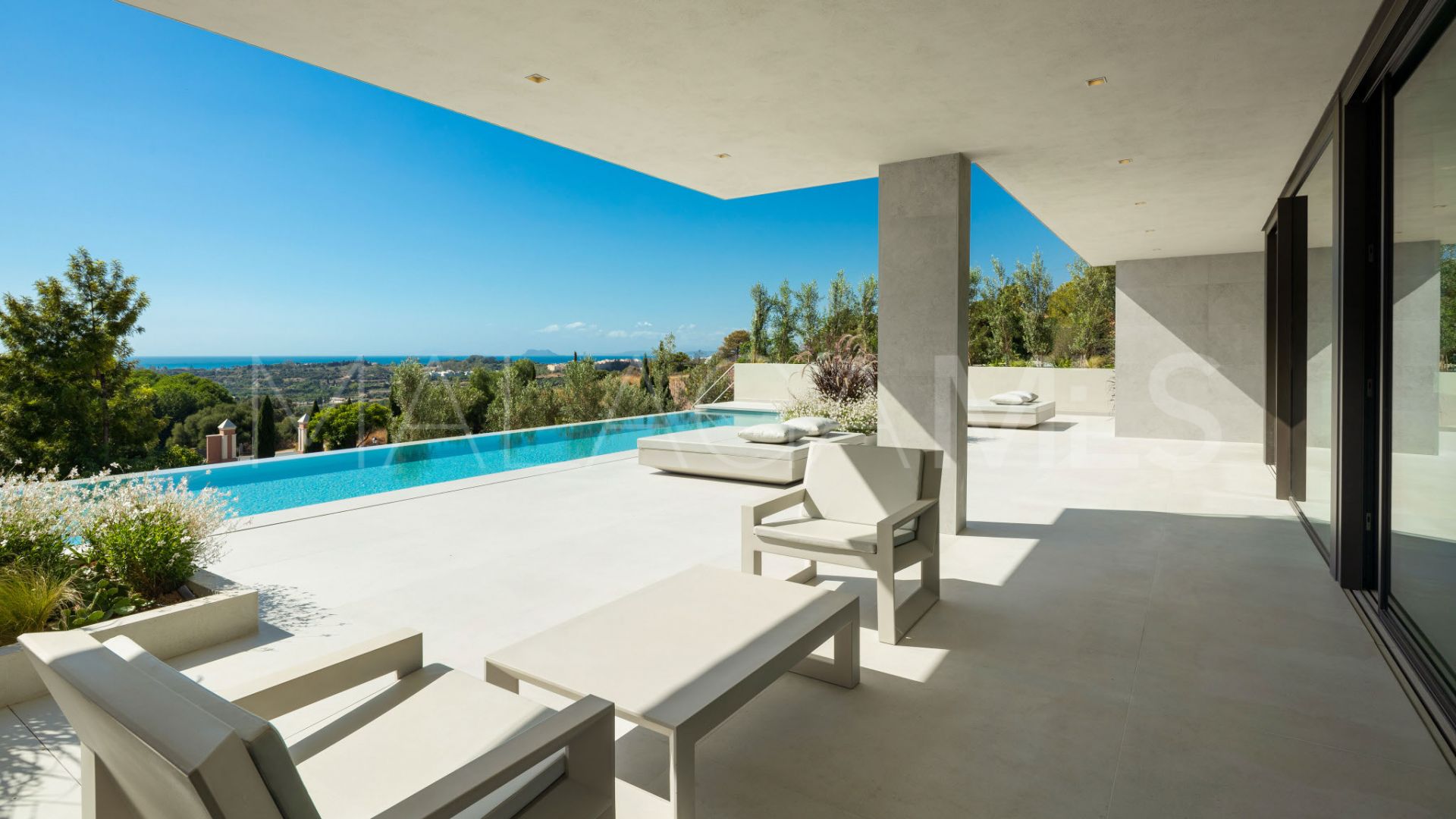 Villa for sale in Los Flamingos