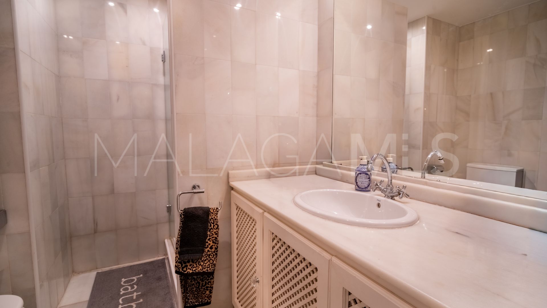 Erdgeschosswohnung for sale in Azahara I