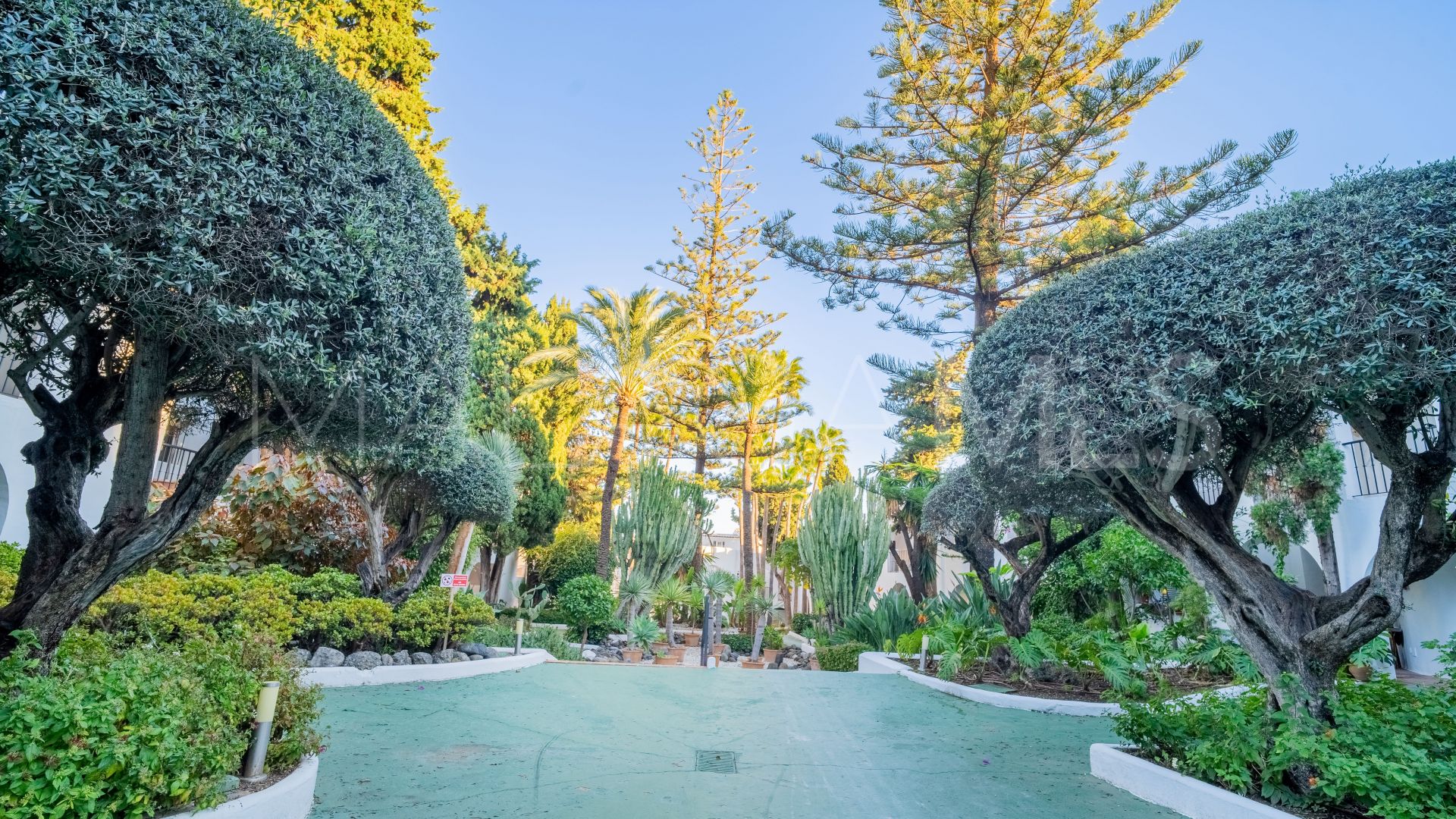 Erdgeschosswohnung for sale in Azahara I