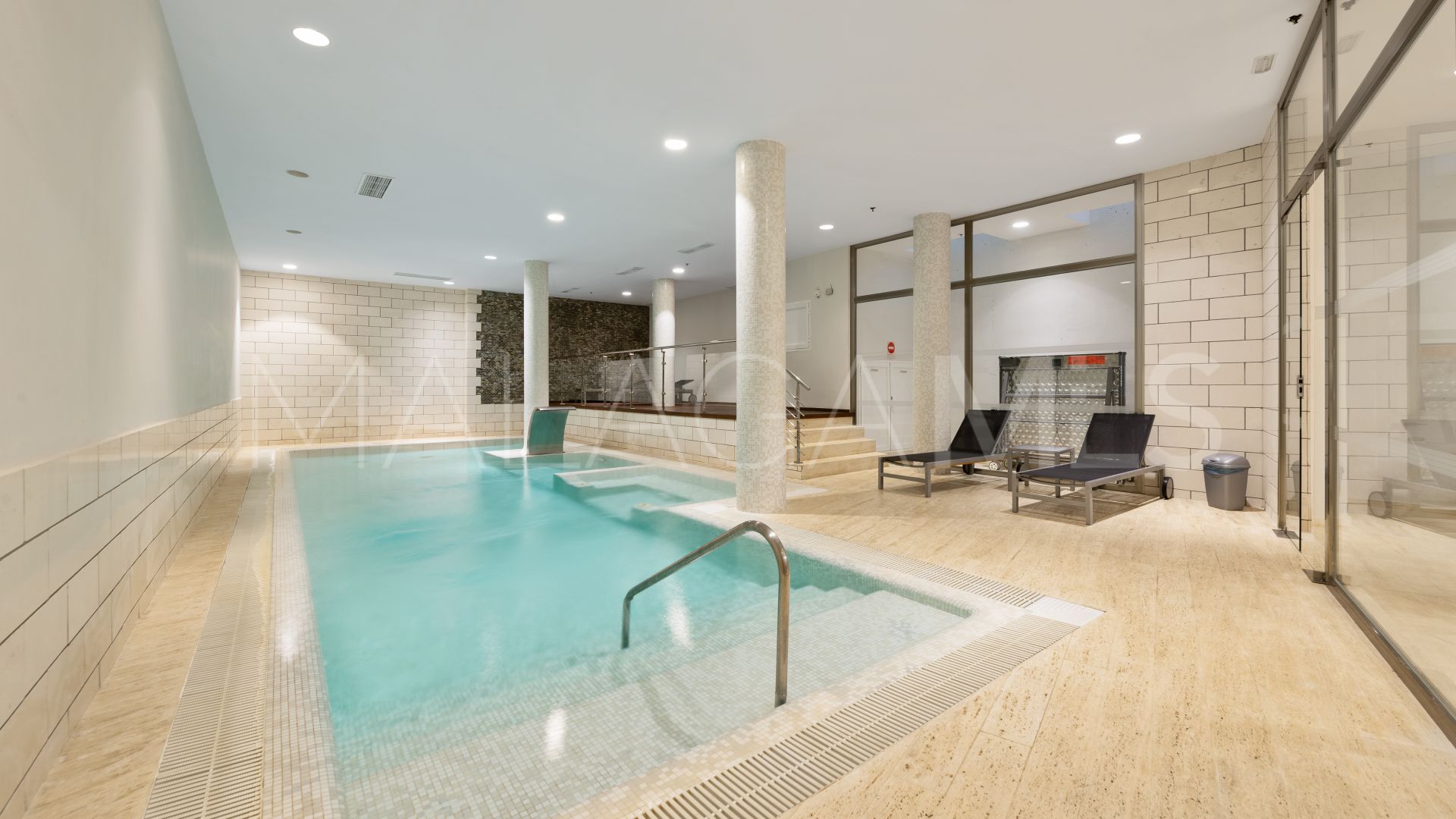 Parhus for sale in Meisho Hills