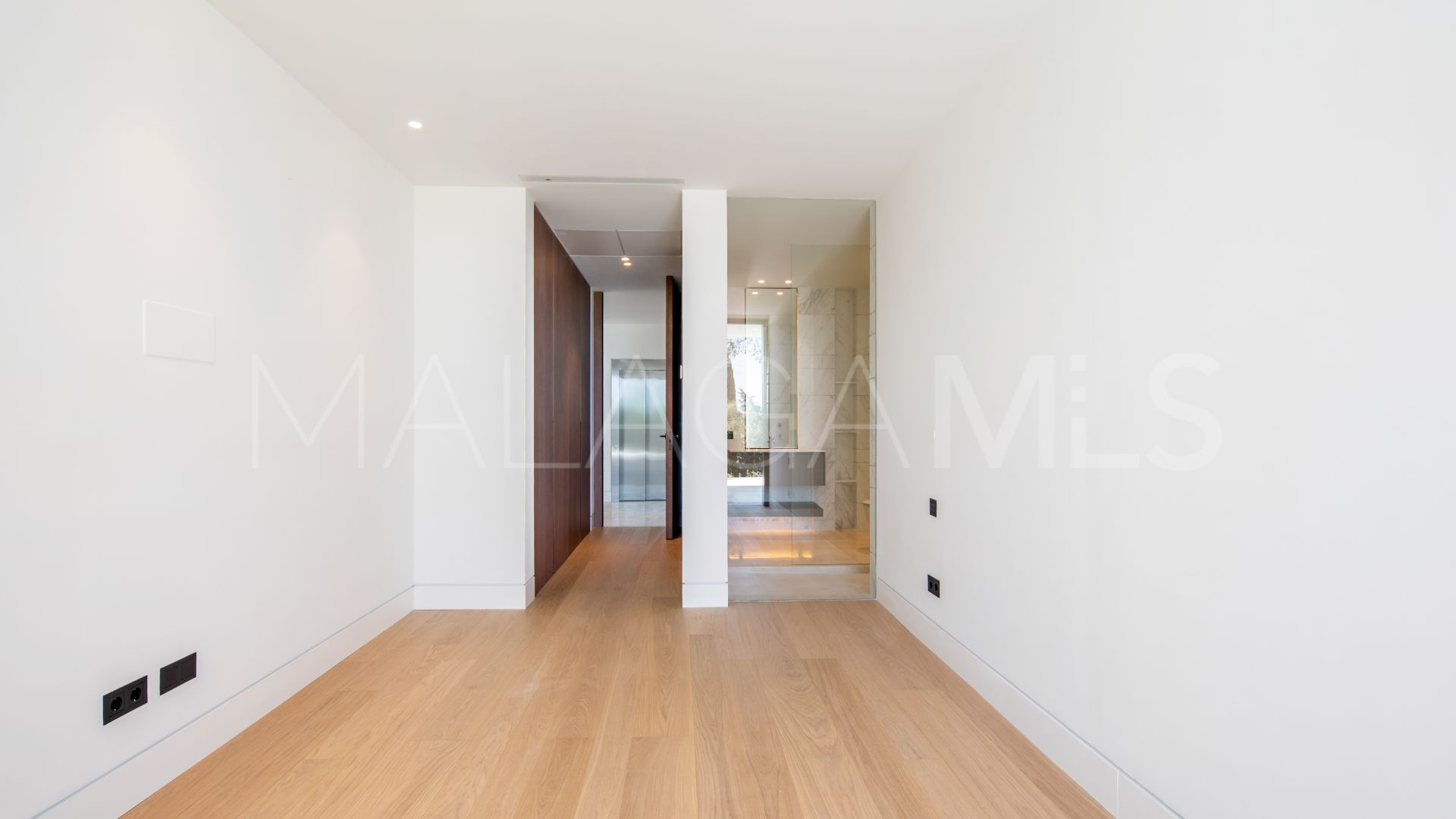 Villa de 6 bedrooms for sale in Rocio de Nagüeles