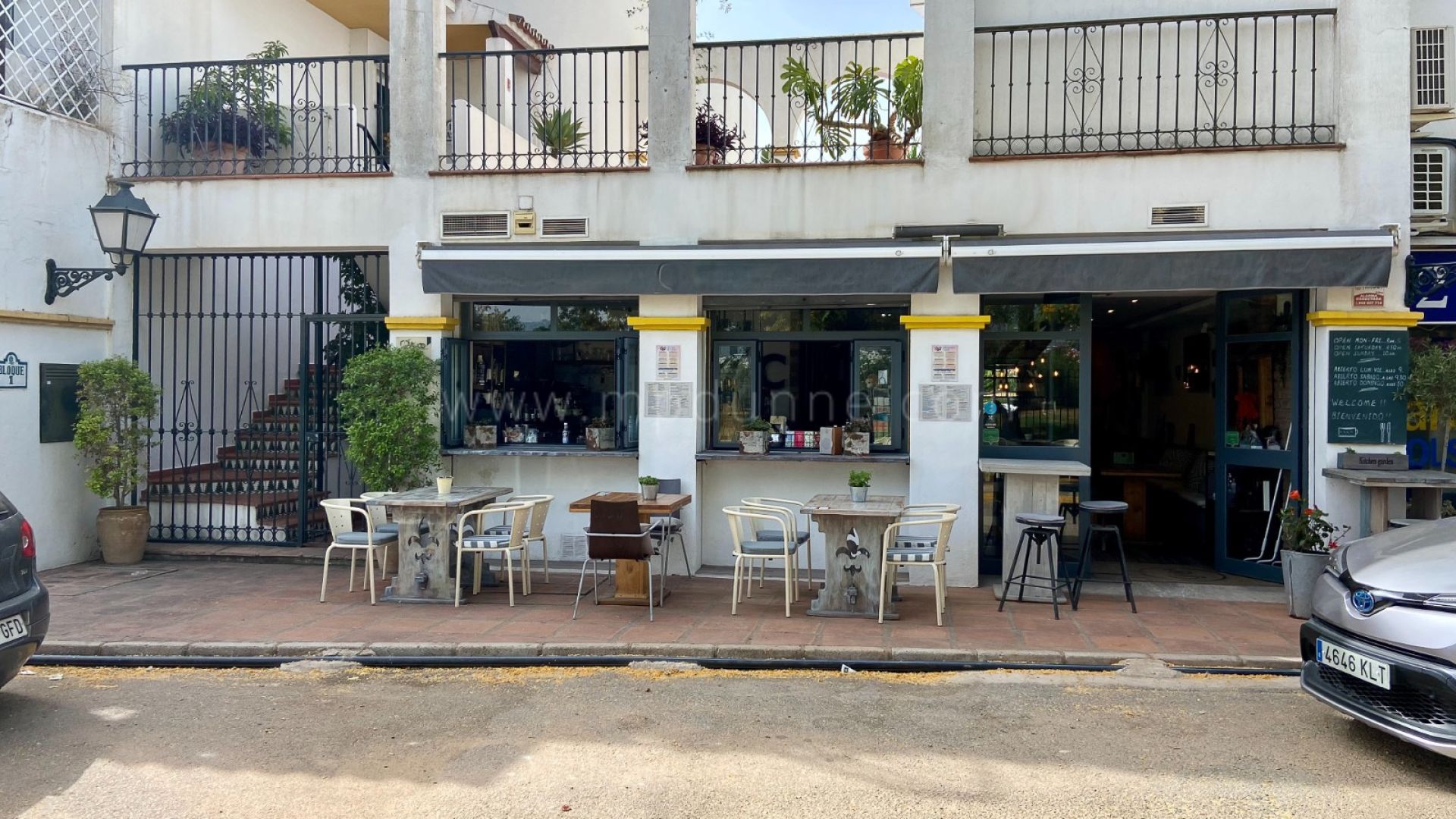 Beachside Restaurant in Las Petunias, San Pedro de Alcantara