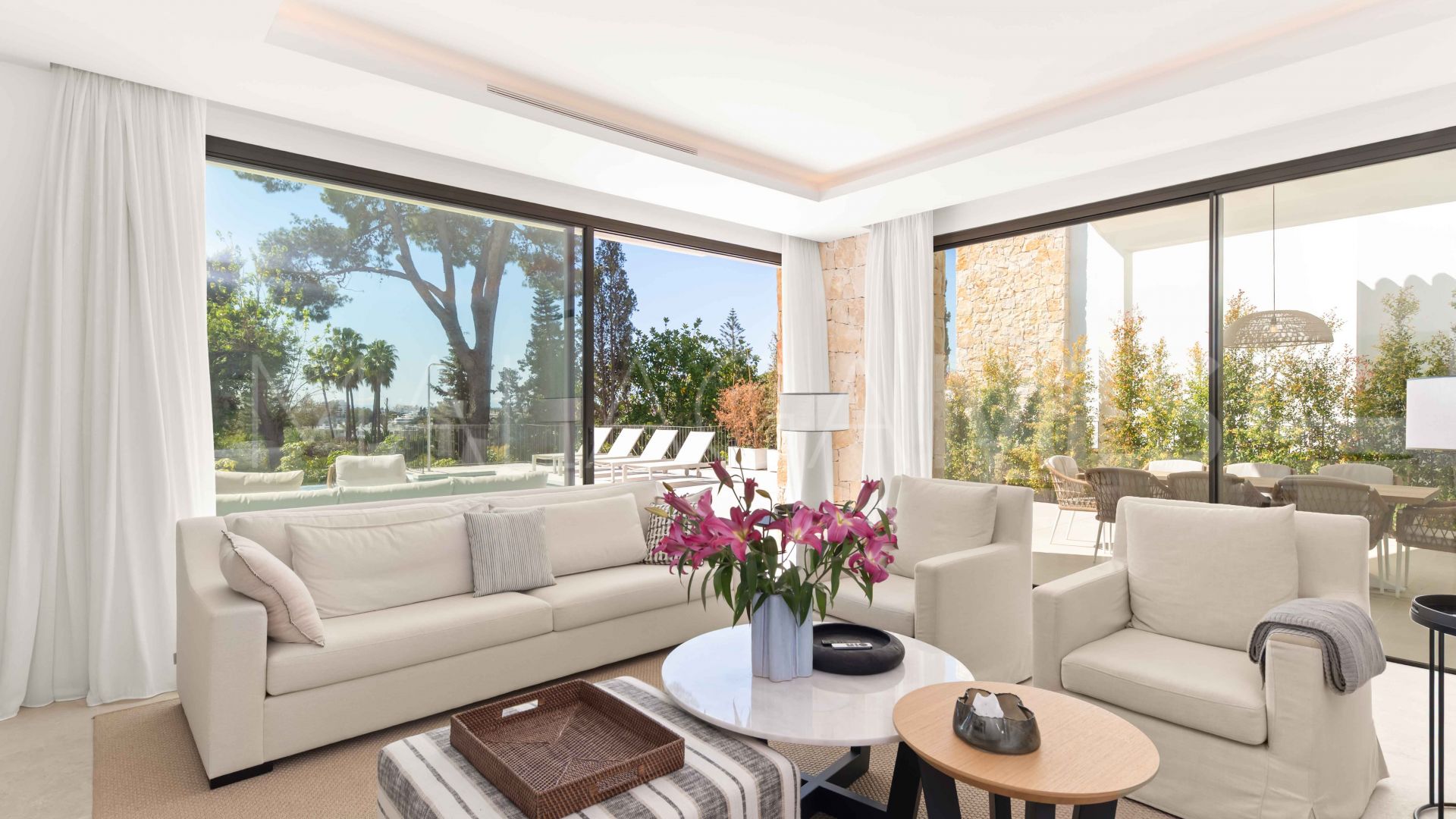 Villa for sale in San Pedro de Alcantara