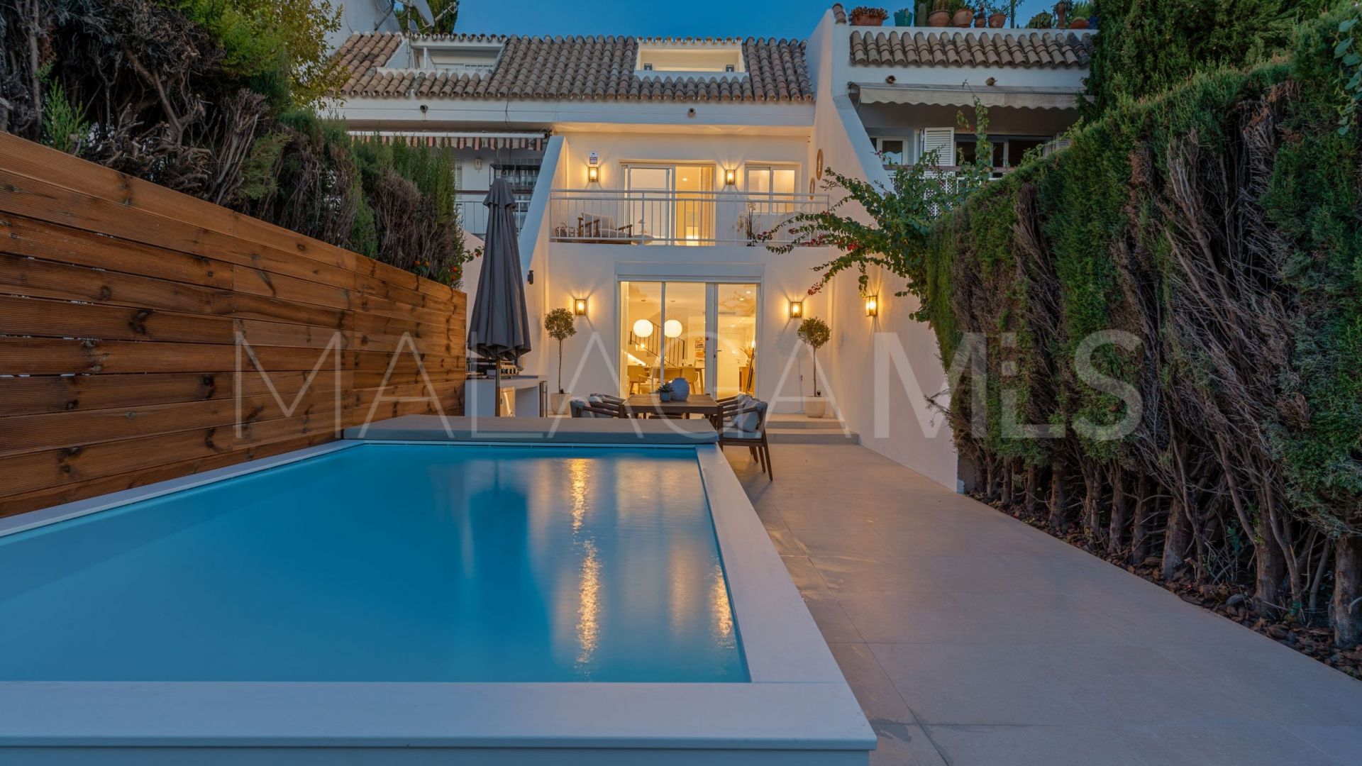 Town house for sale in Marbella Golden Mile