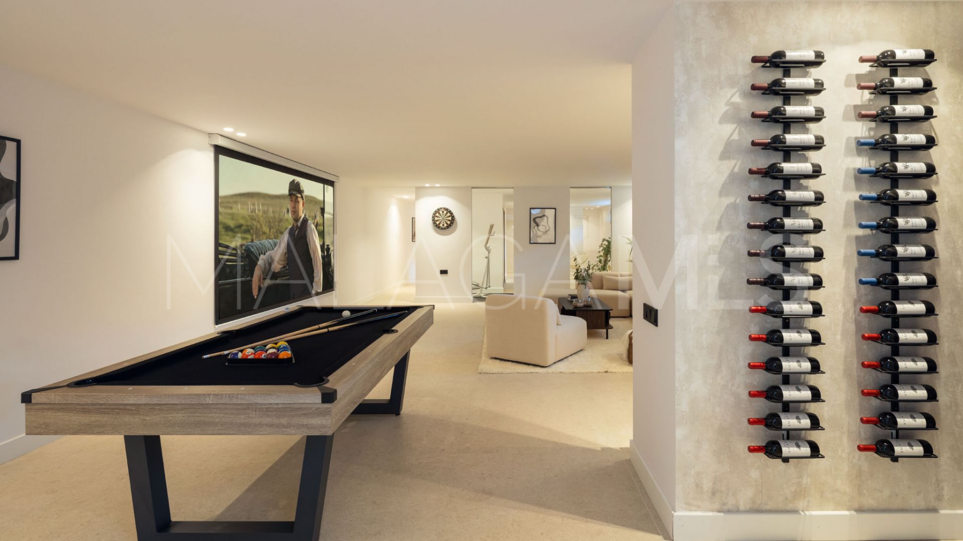 Villa for sale in El Paraiso